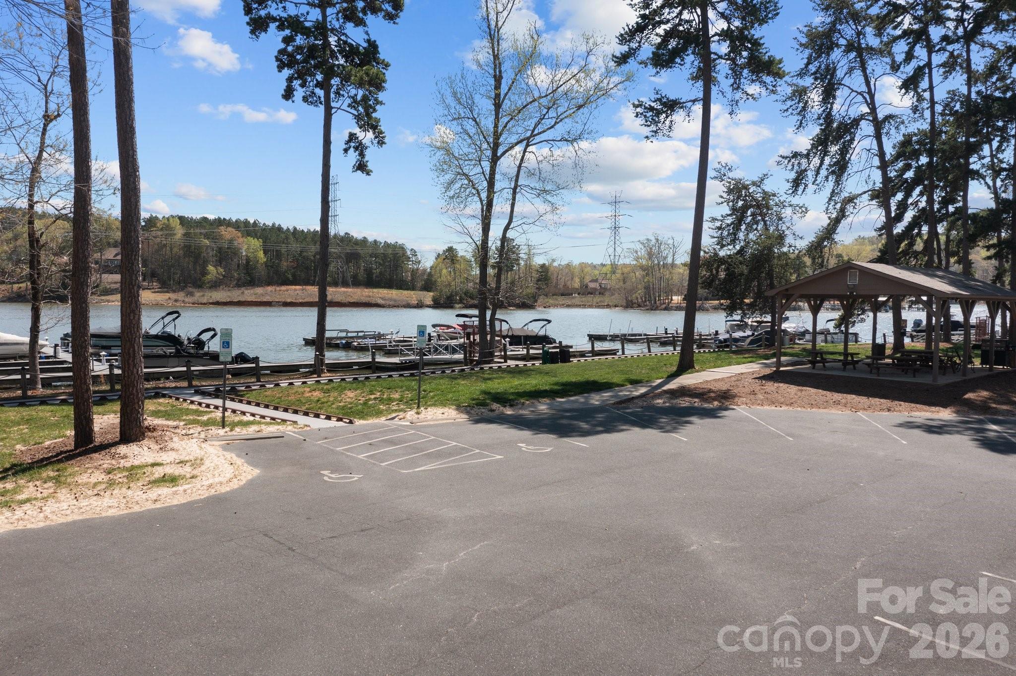 1036 Glade Spring Court Property Photo 19