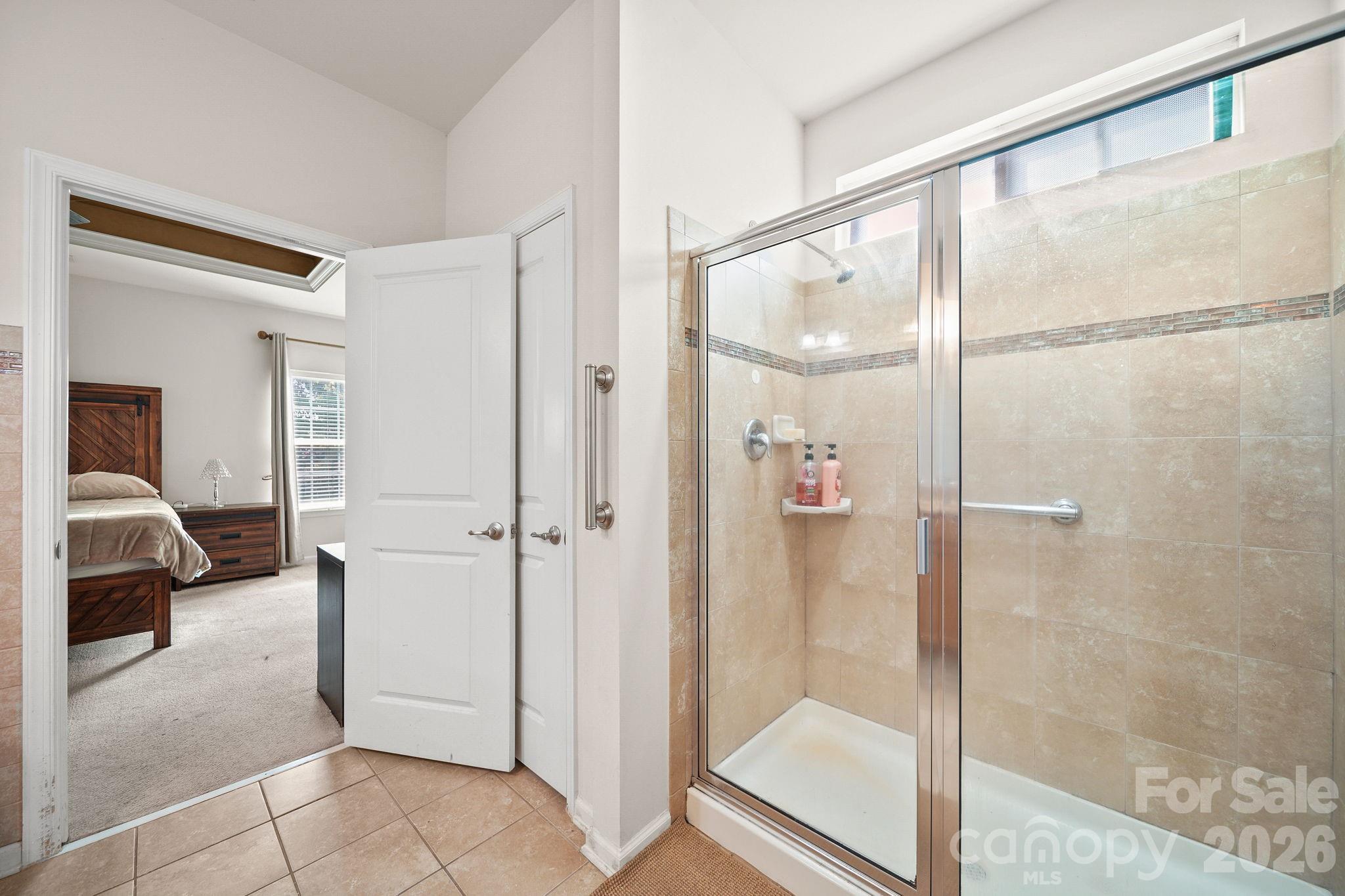 3018 Robusta Court Property Photo 21