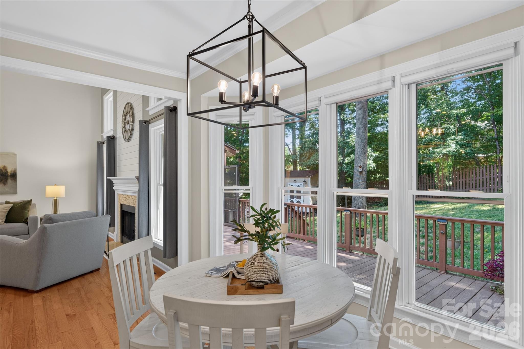 8011 Alba Court Property Photo 7