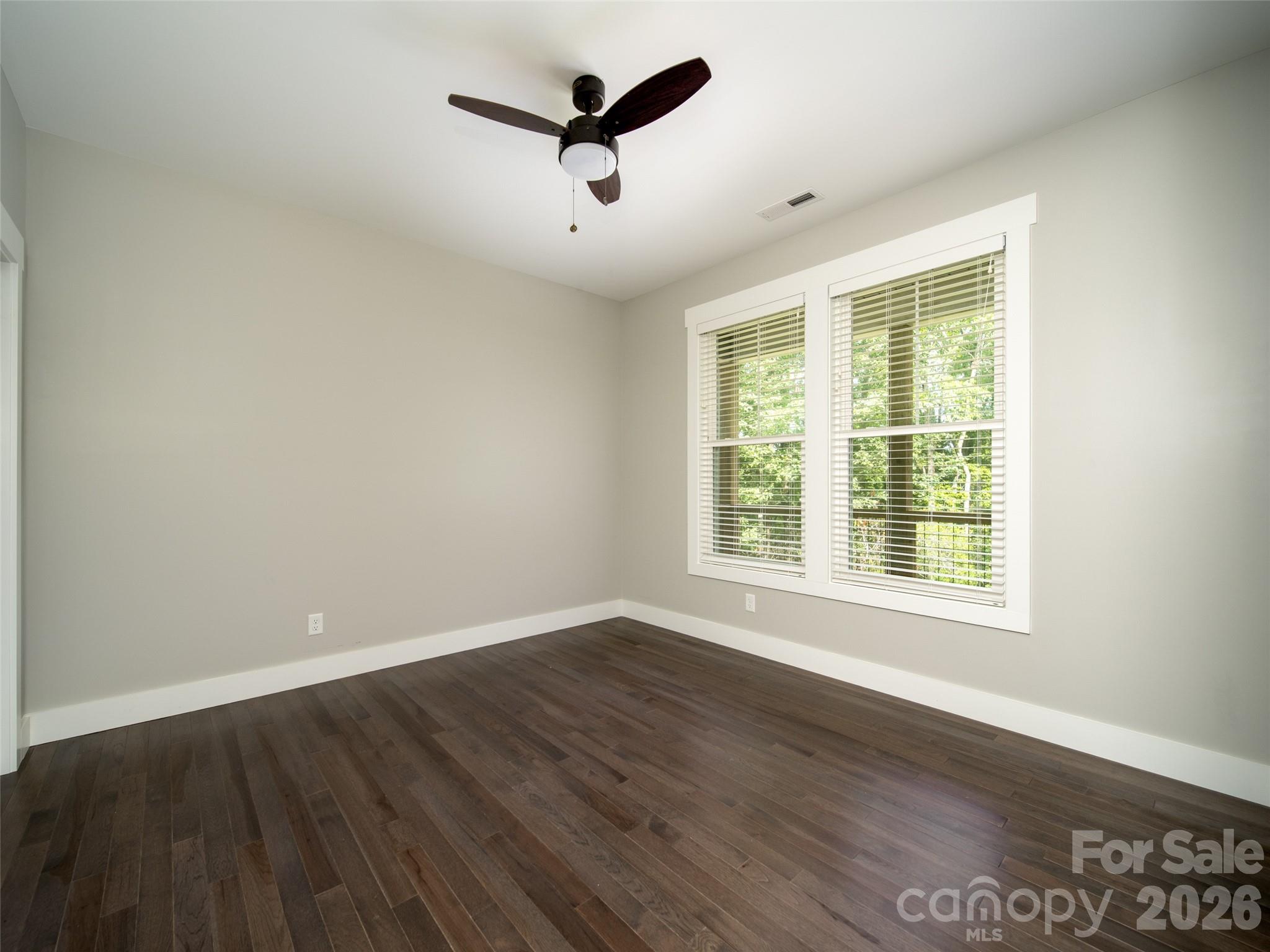 208 Robinson Hollow Drive Property Photo 13