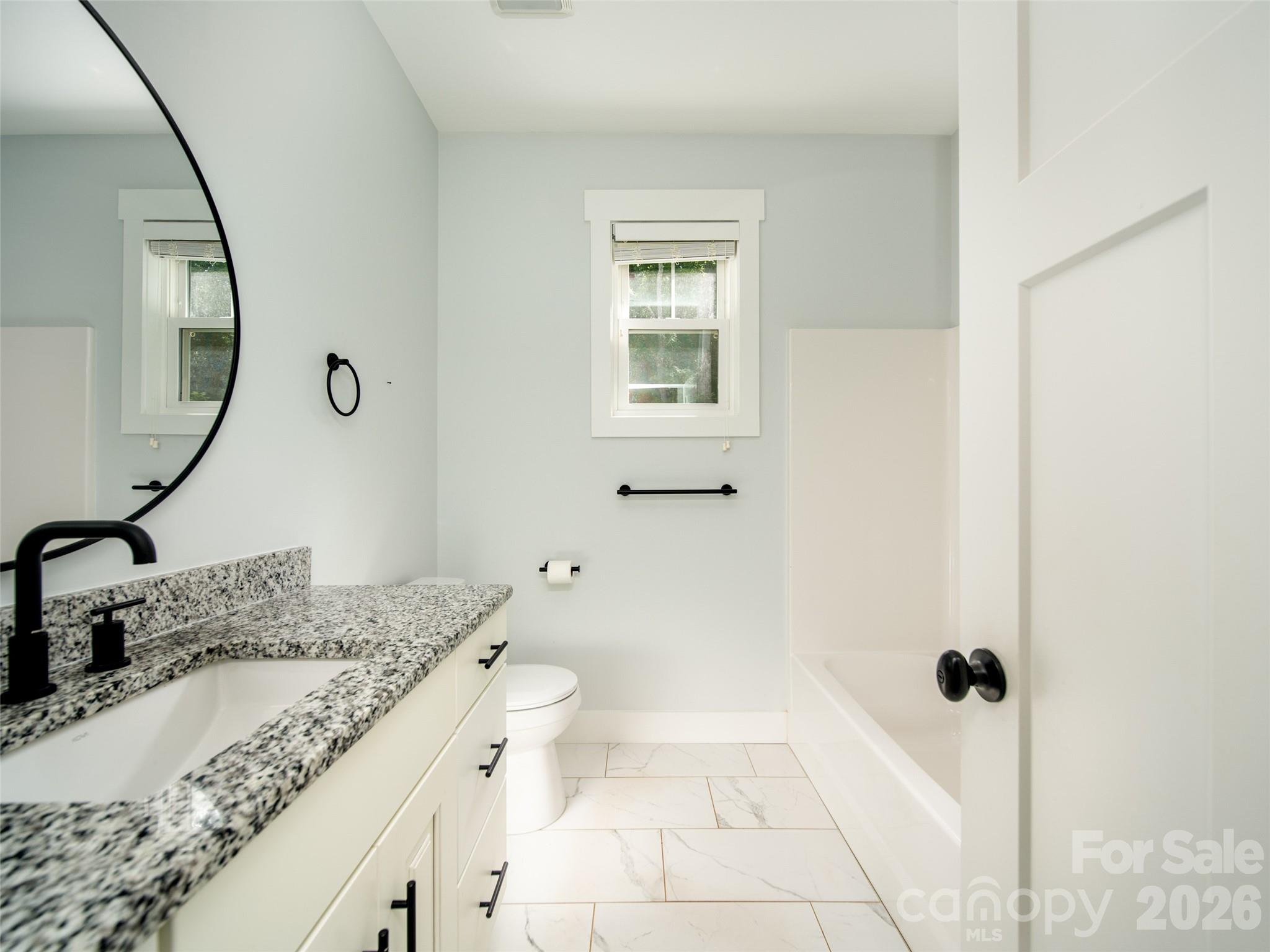 208 Robinson Hollow Drive Property Photo 16