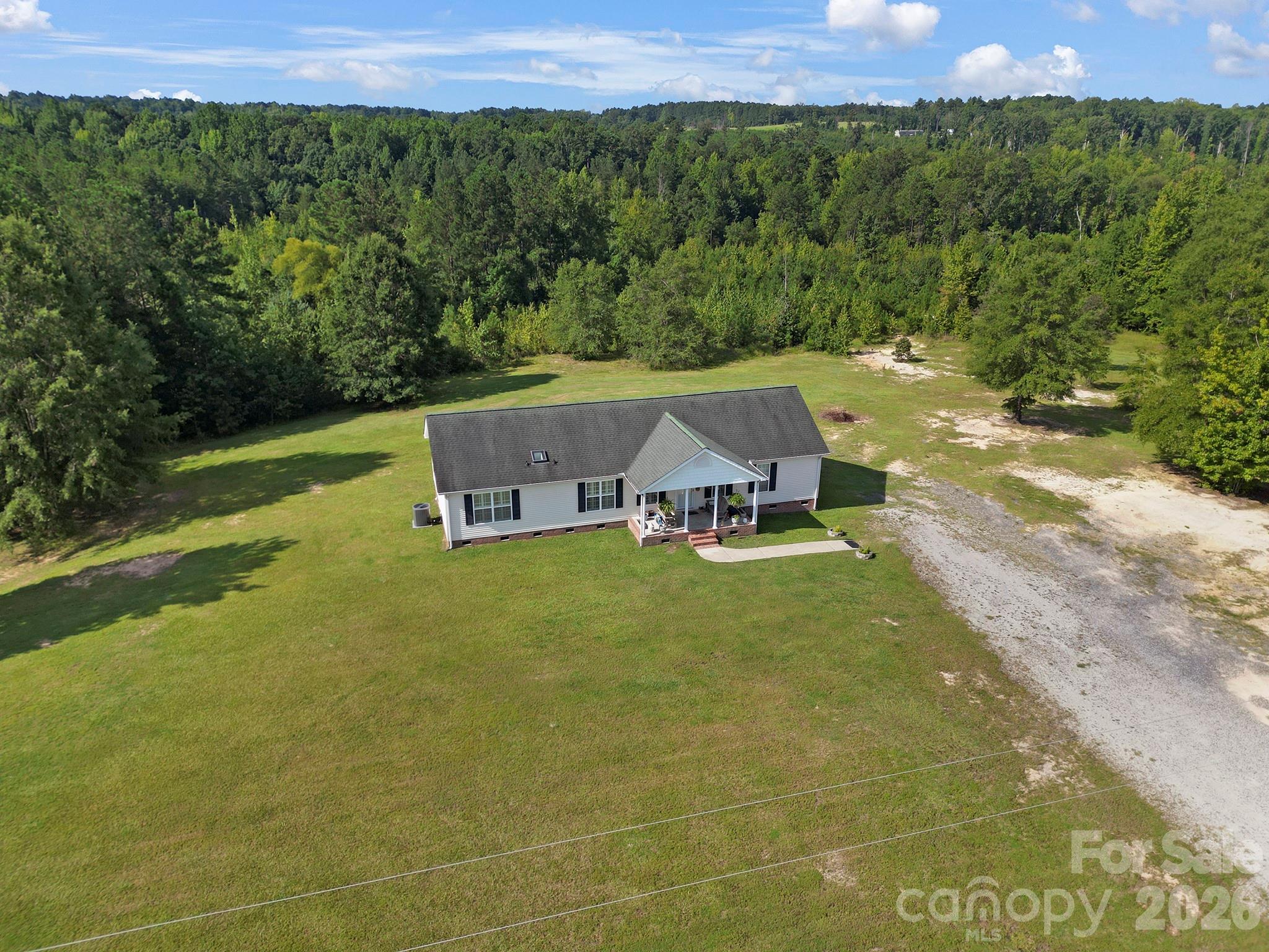 1915 Beach Lane Property Photo 5