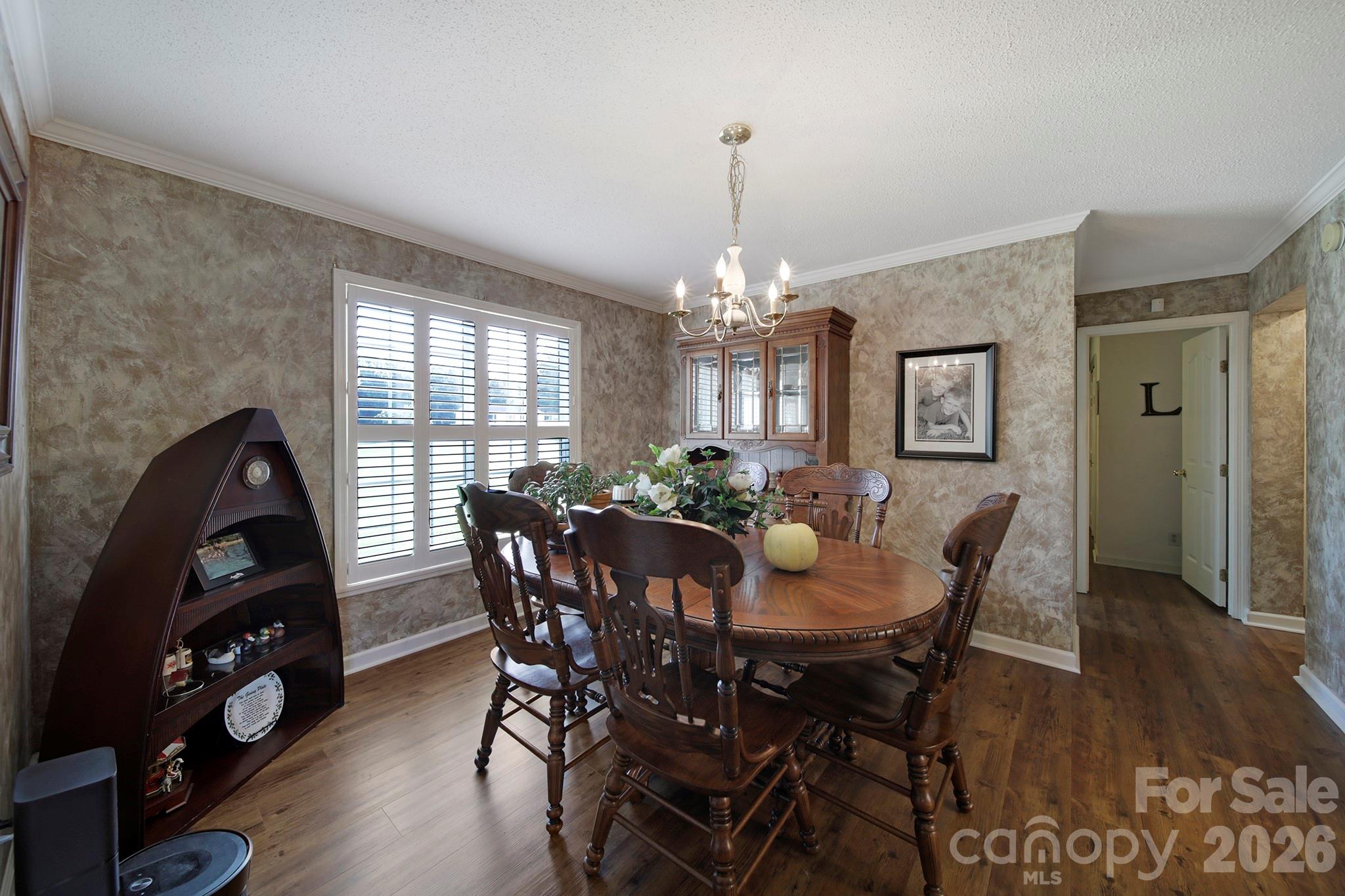 1915 Beach Lane Property Photo 14