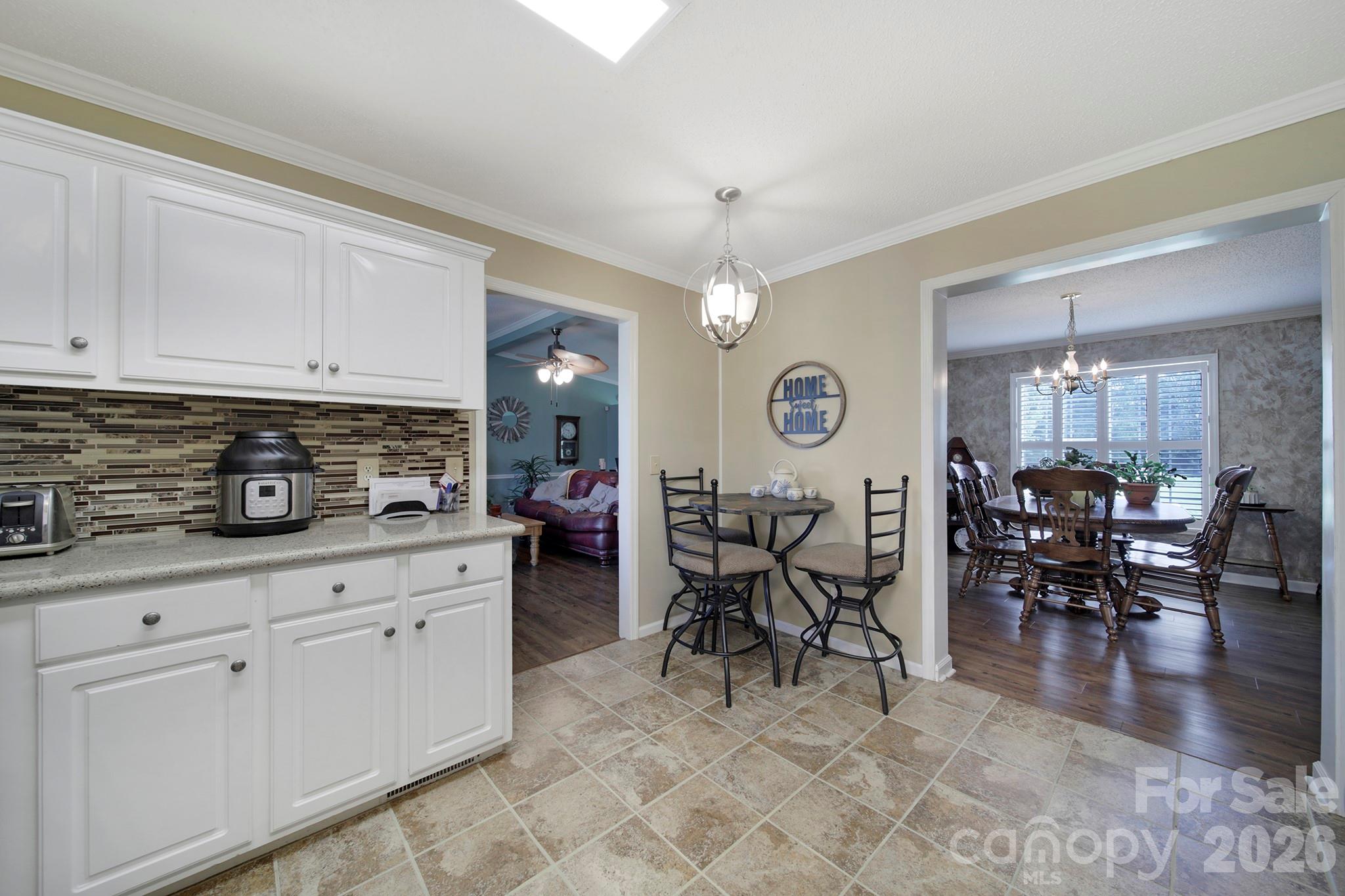 1915 Beach Lane Property Photo 24