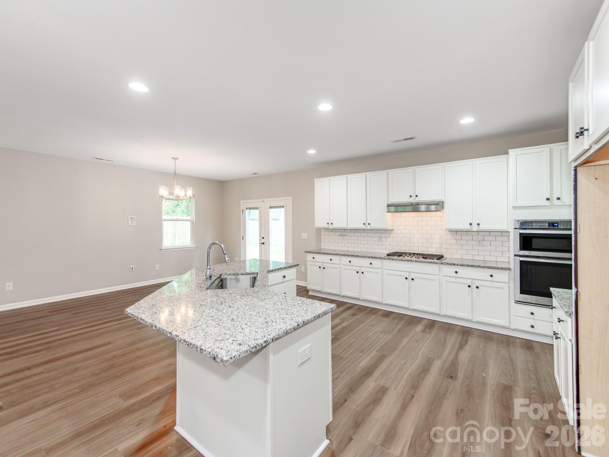 3021 Cresthill Drive Property Photo 11
