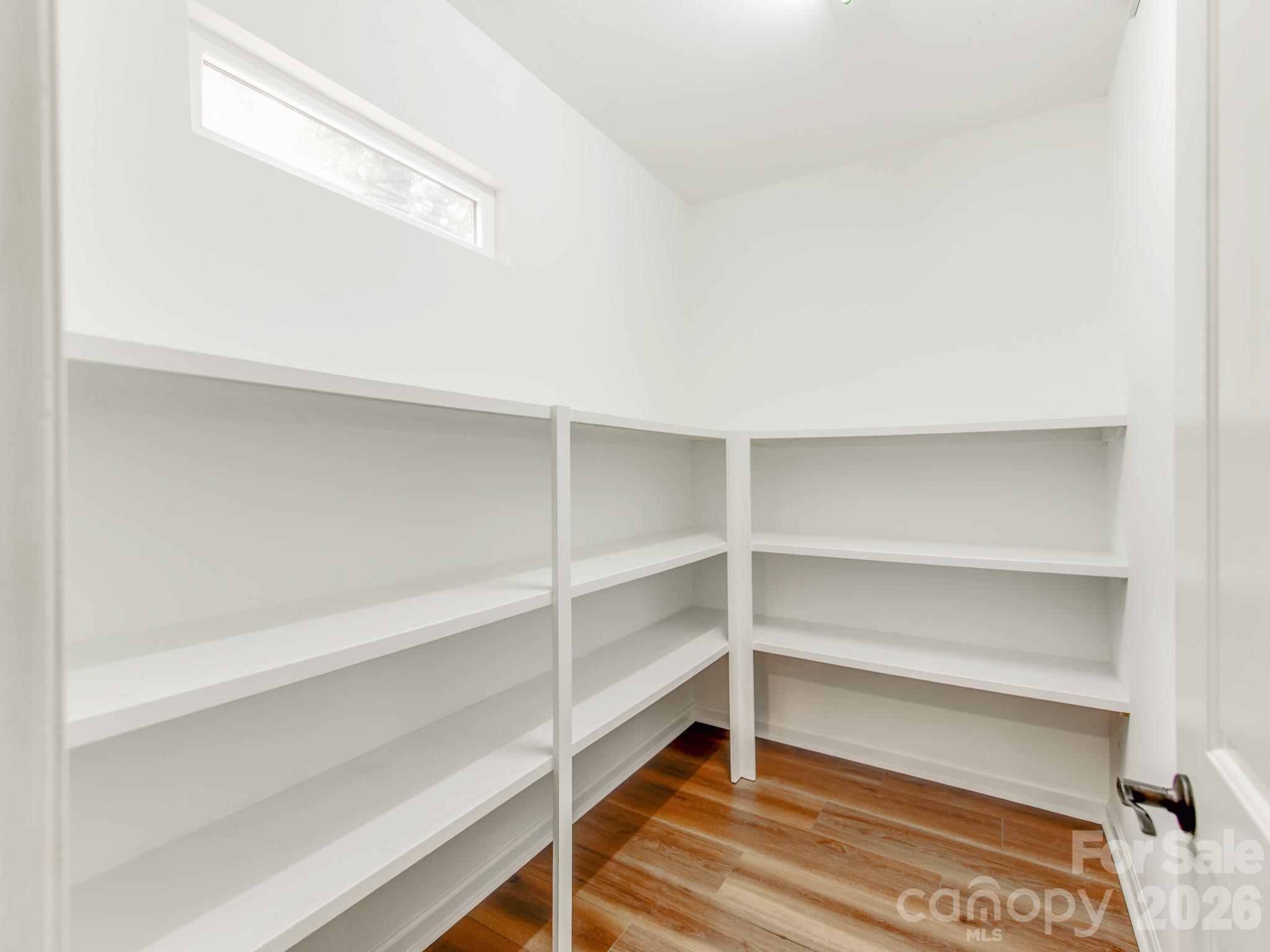 3021 Cresthill Drive Property Photo 17