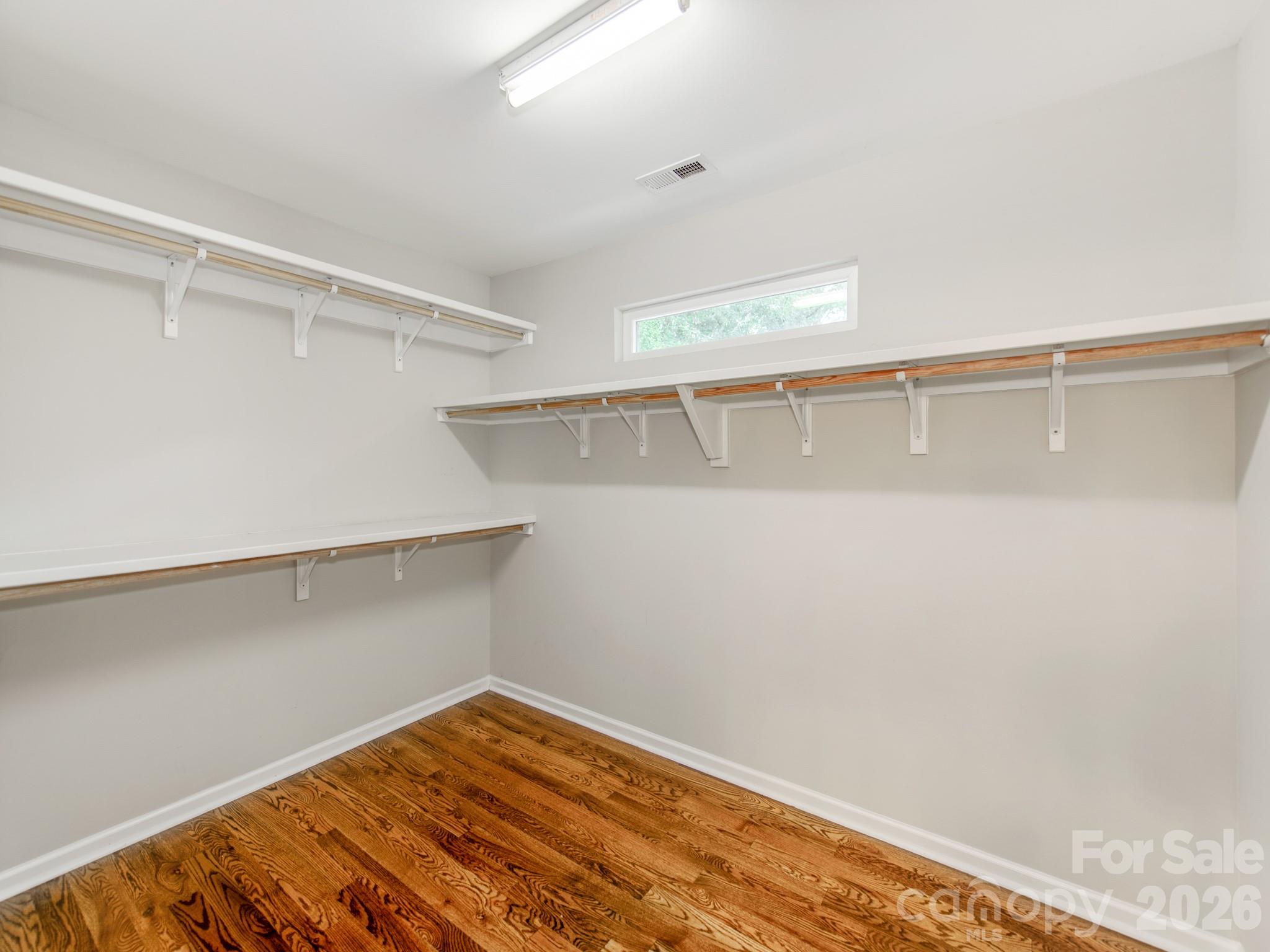 3021 Cresthill Drive Property Photo 25