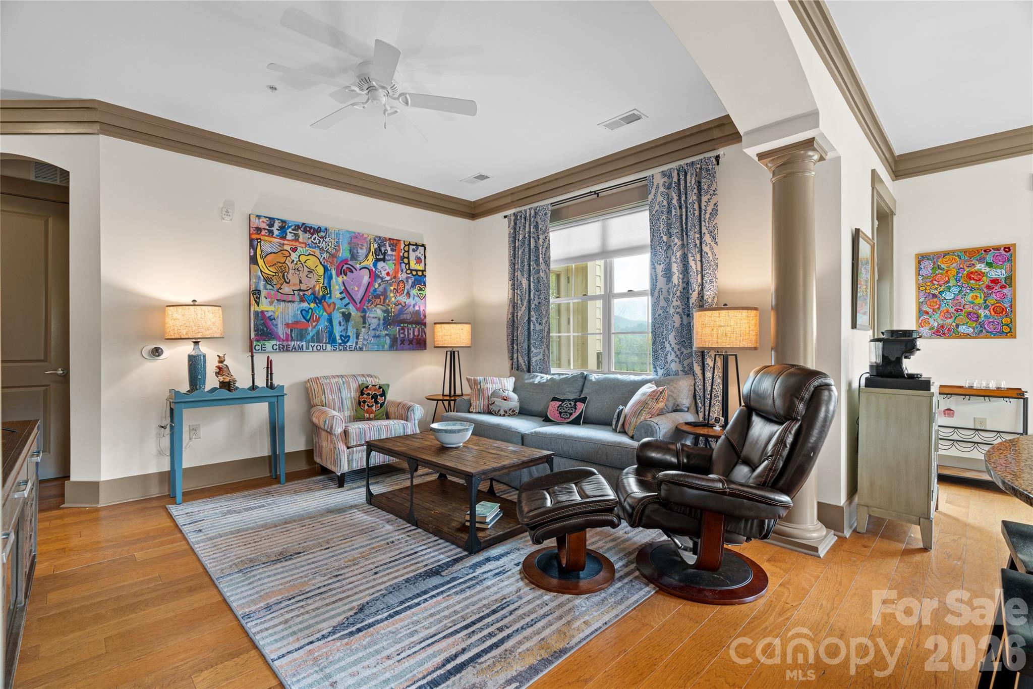 42 Schenck Parkway 205 Property Photo 2
