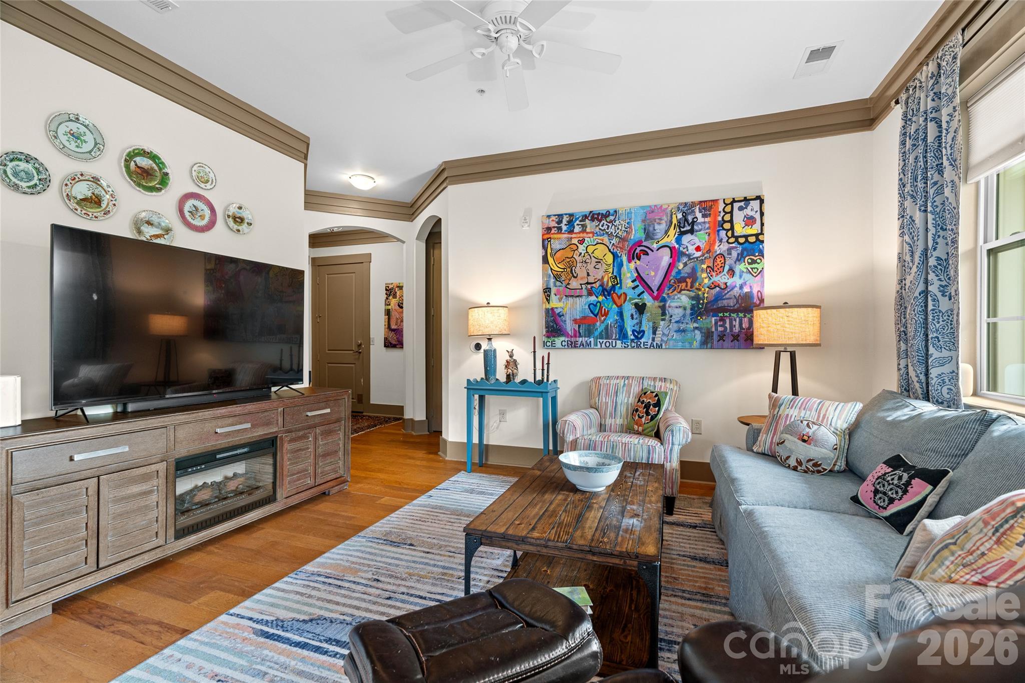 42 Schenck Parkway 205 Property Photo 8