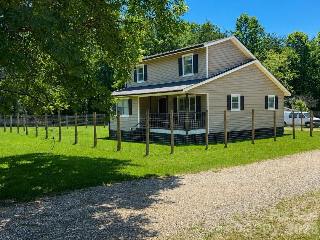 21909 Shearer Road Property Photo 2