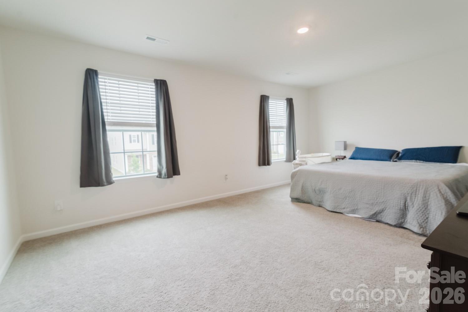 2226 Redstone Drive Property Photo 10