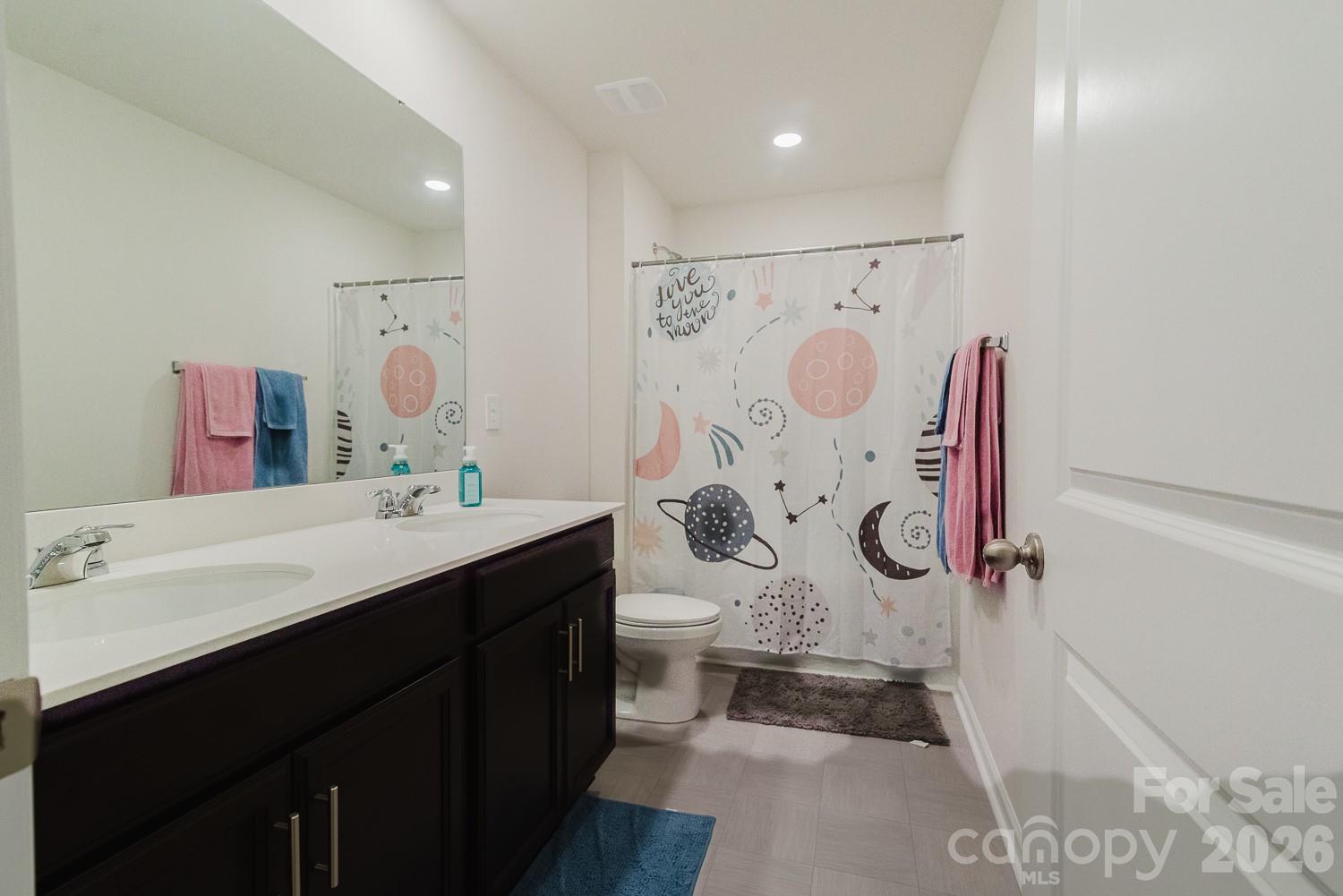 2226 Redstone Drive Property Photo 17