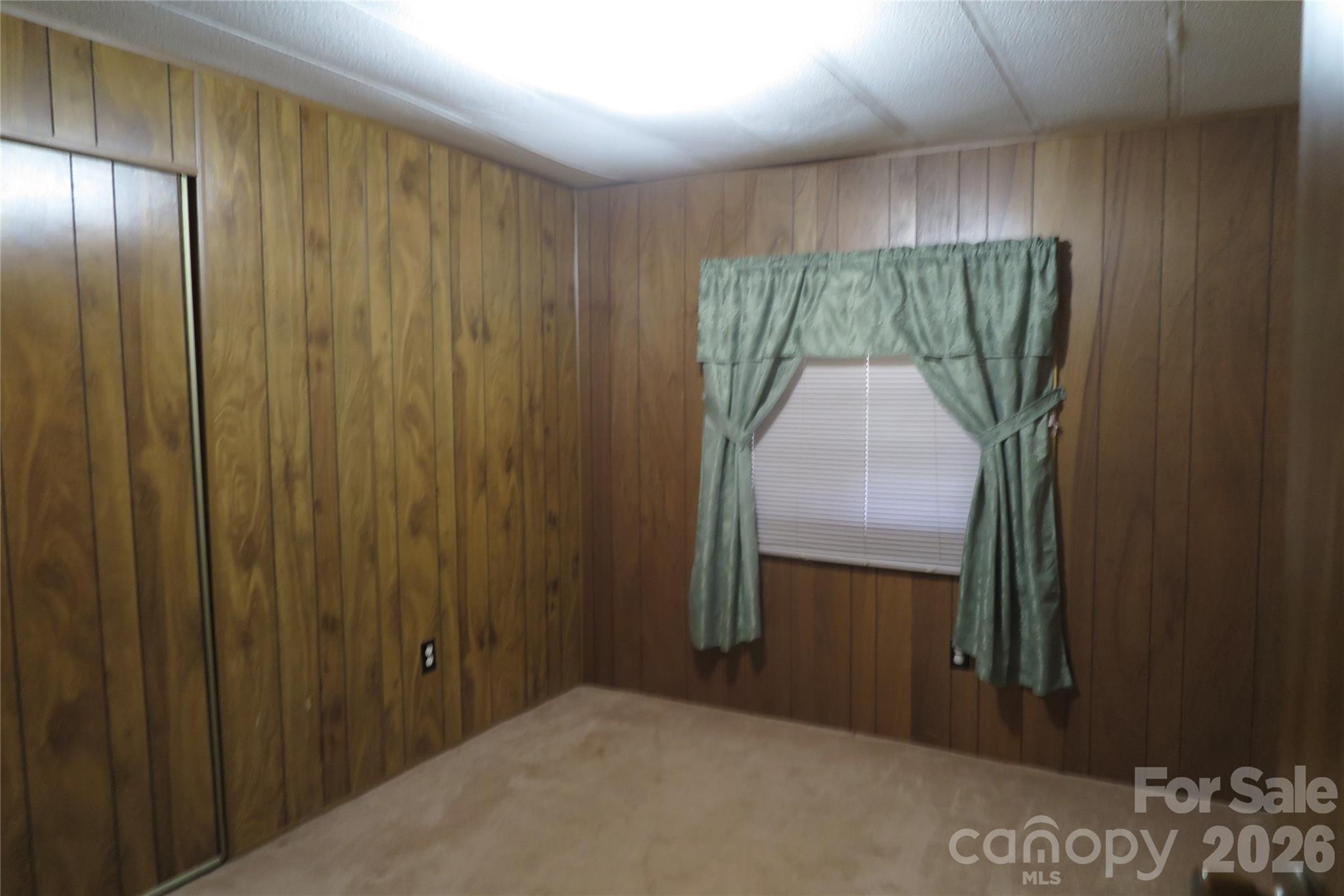 1042 Bexley Lane Property Photo 10