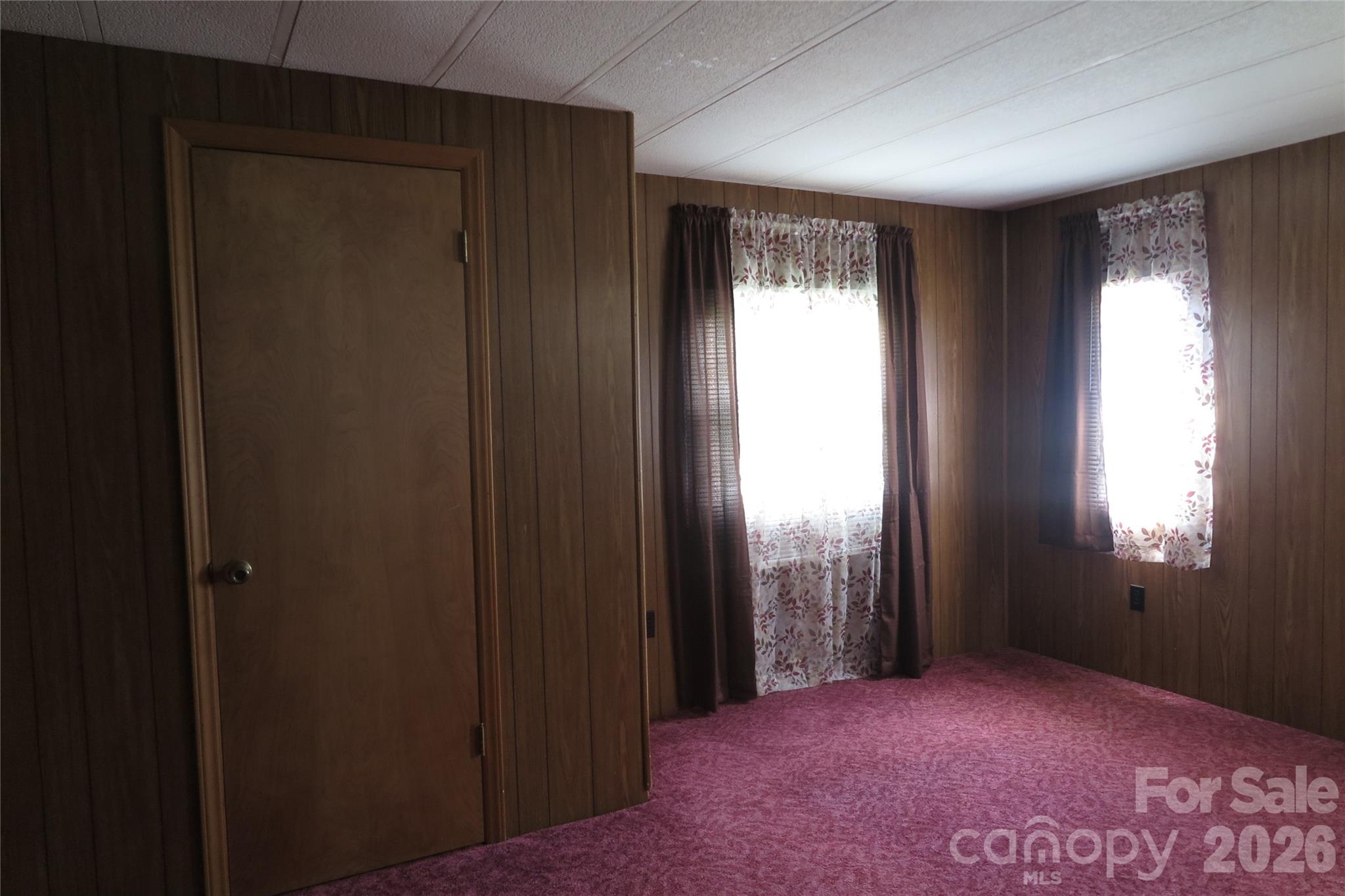 1042 Bexley Lane Property Photo 29