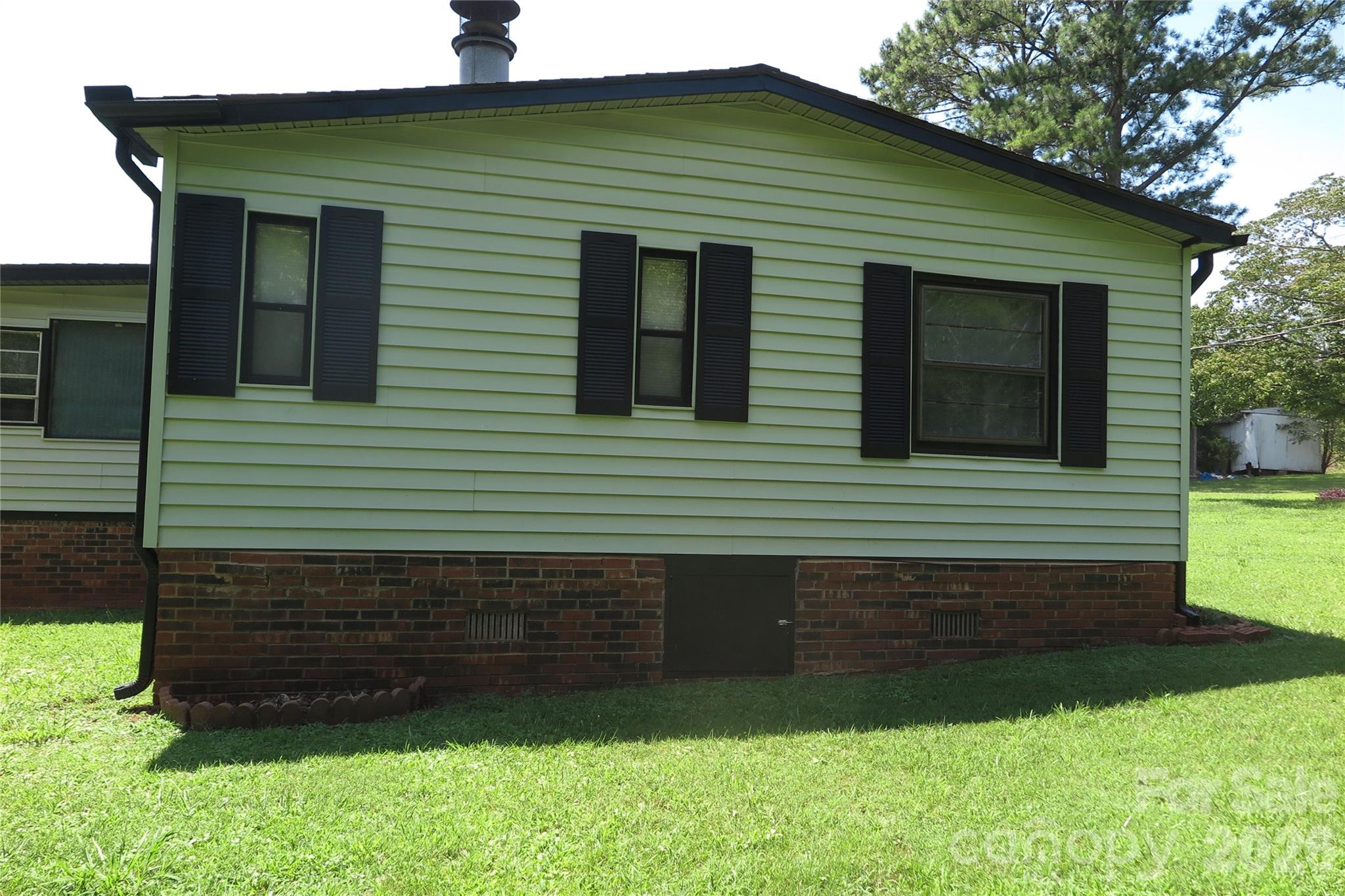 1042 Bexley Lane Property Photo 34