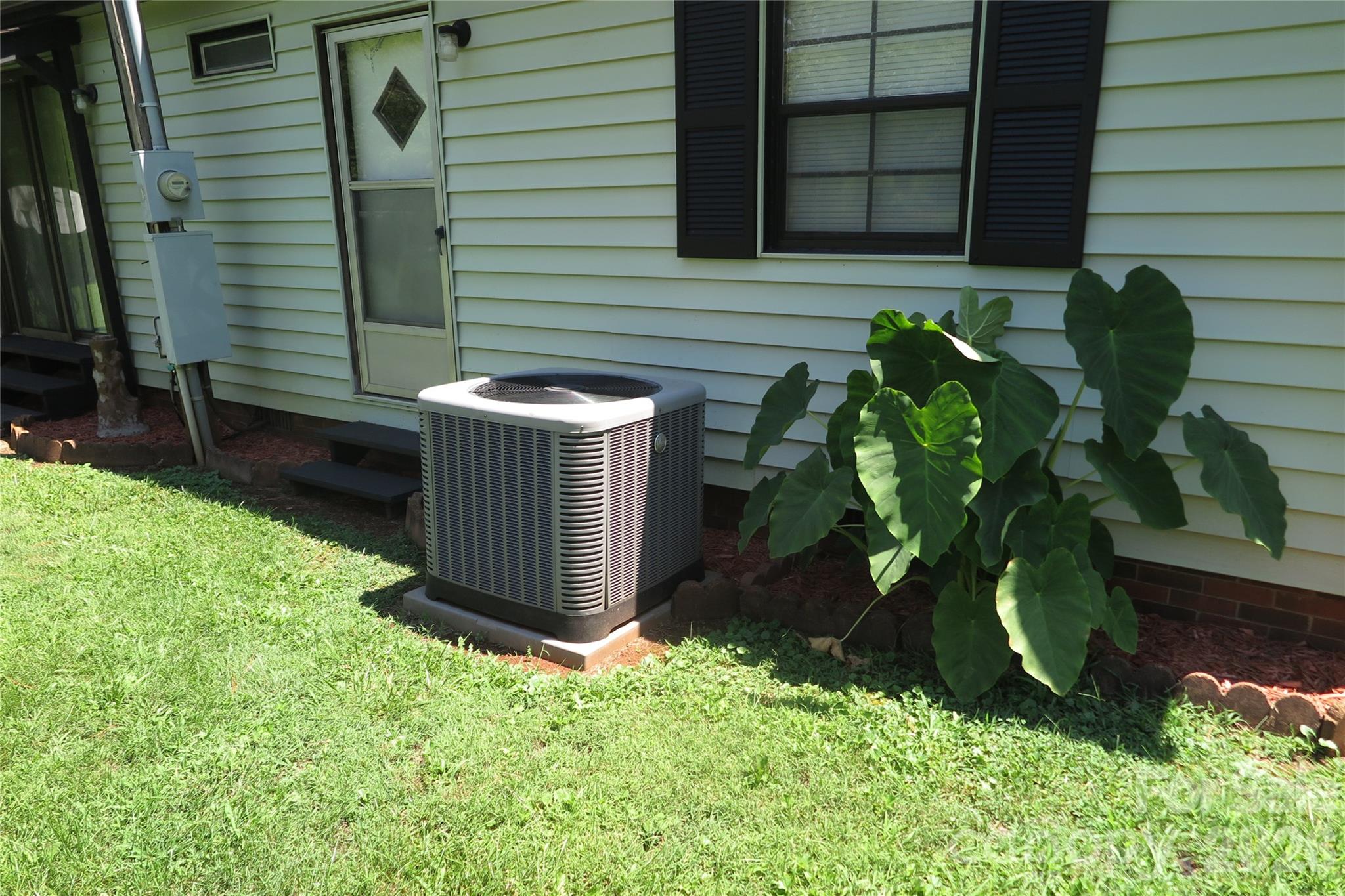 1042 Bexley Lane Property Photo 36