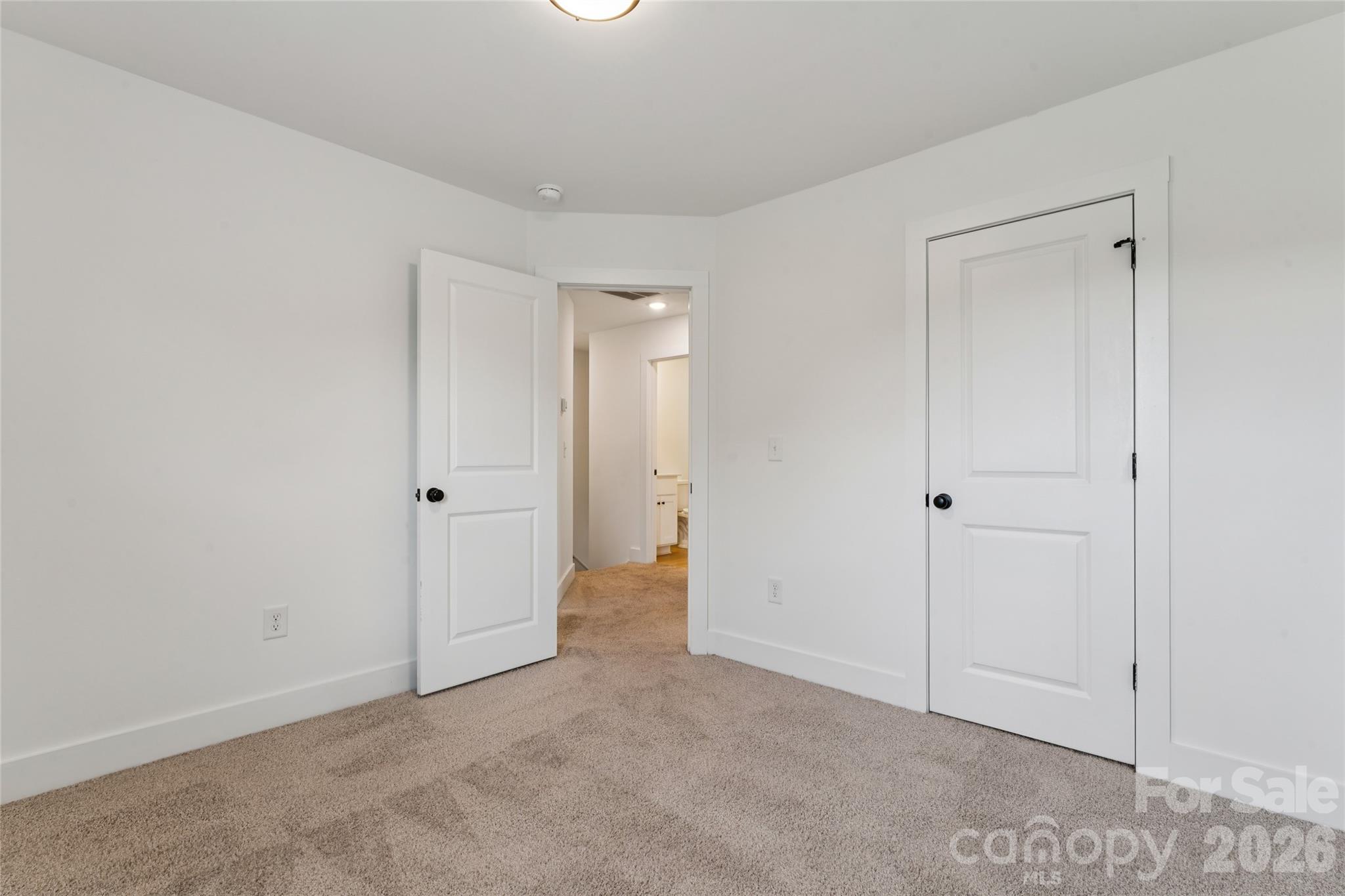 816 Fairview Street A Property Photo 22
