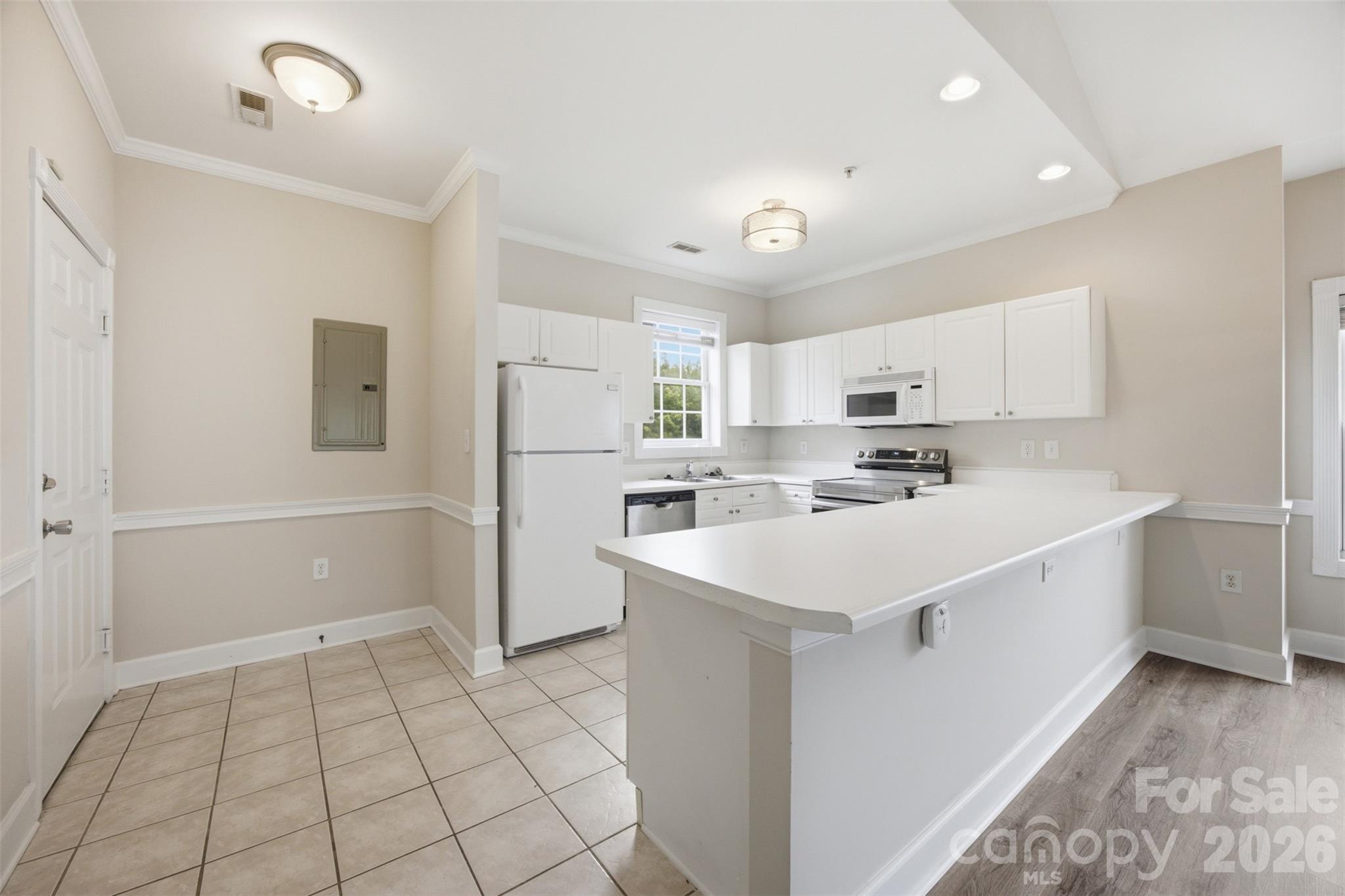 8751 Coralbell Lane Property Photo 9