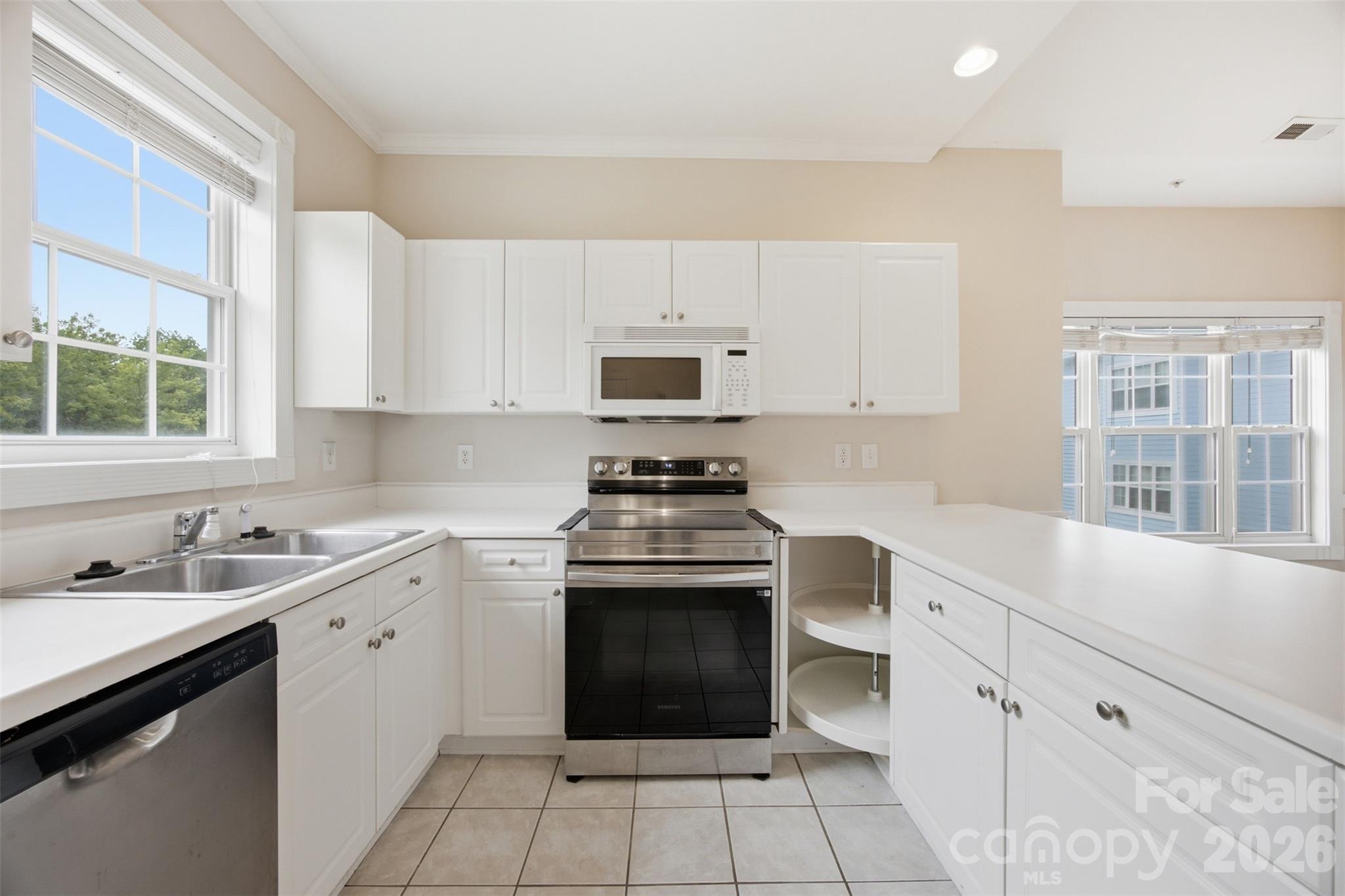 8751 Coralbell Lane Property Photo 10