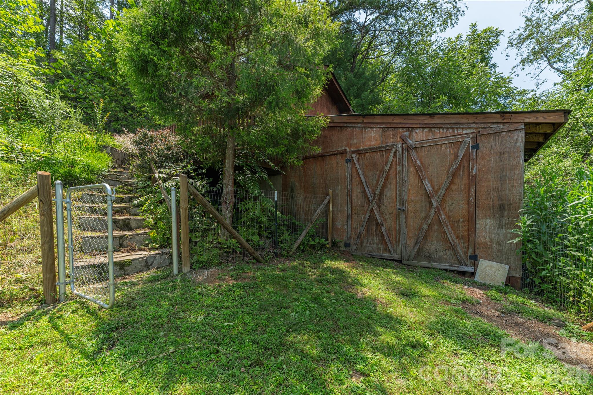 50 Embler Road Property Photo 37