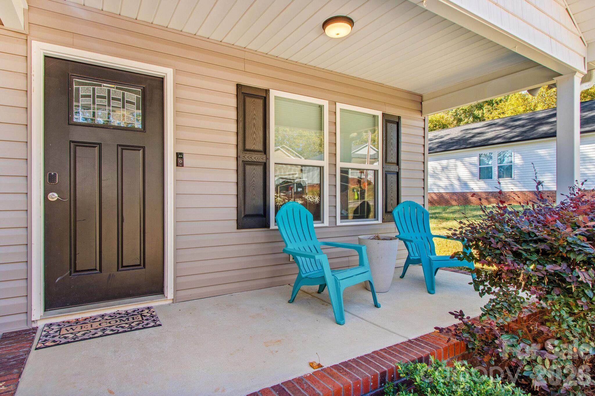 1160 Roberts Street Property Photo 8