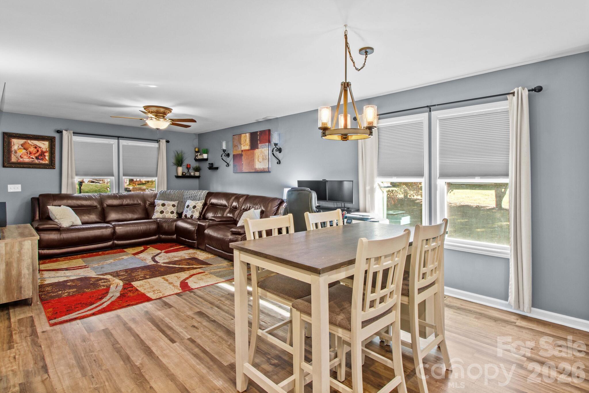 1160 Roberts Street Property Photo 19