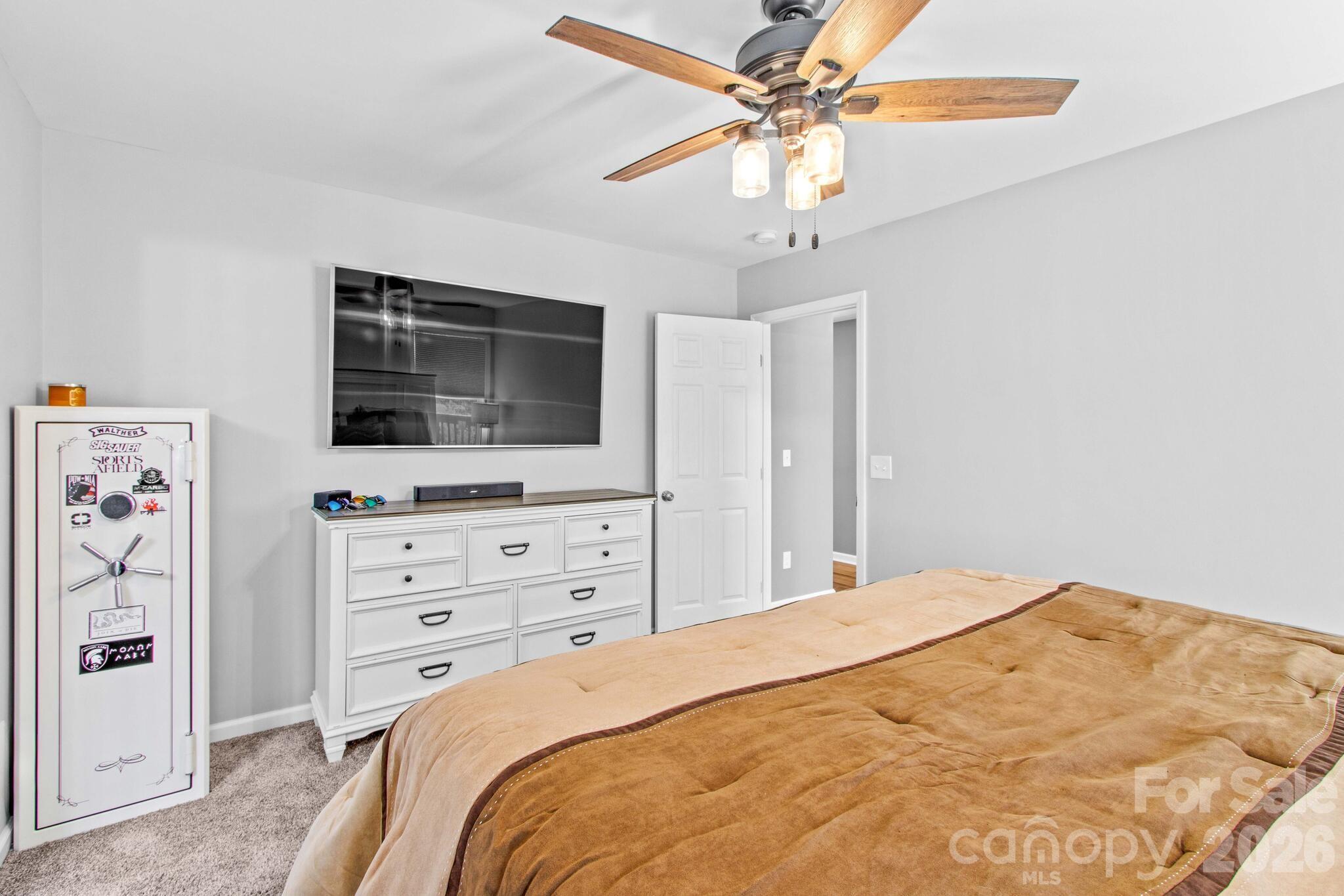 1160 Roberts Street Property Photo 22