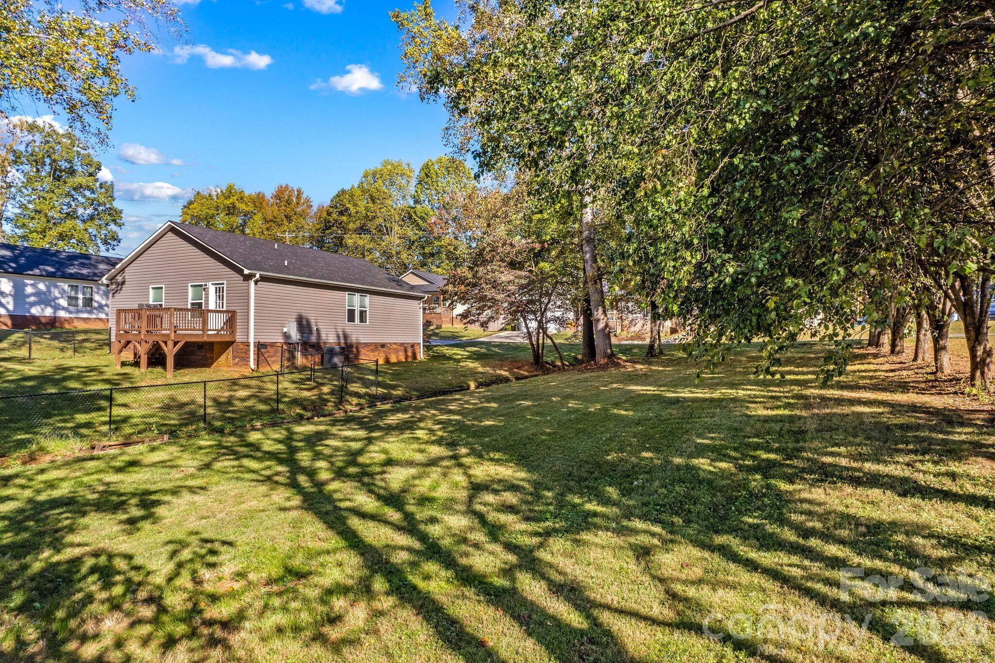 1160 Roberts Street Property Photo 43