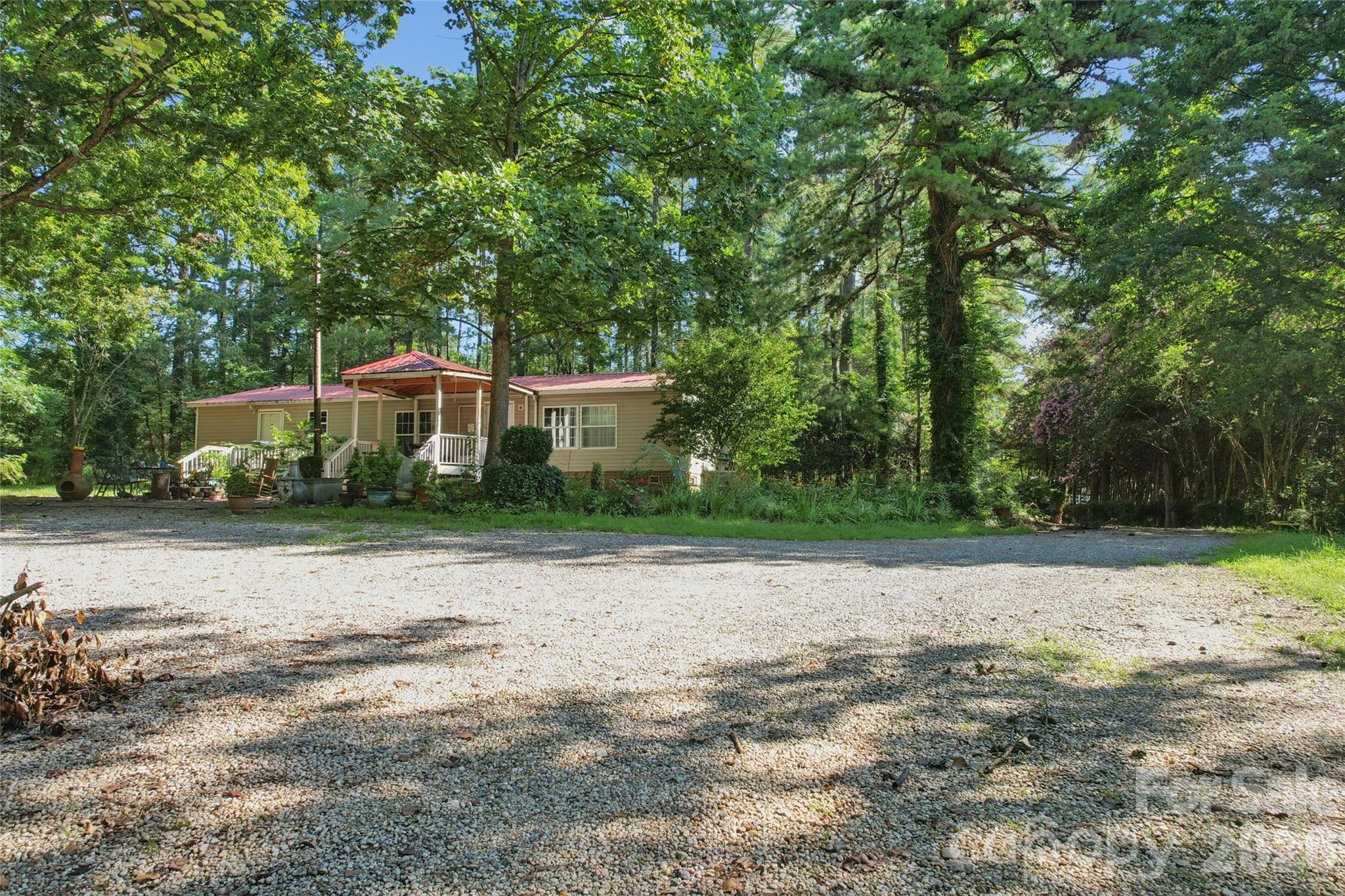 10505 Earnhardt Lake Road Property Photo 16