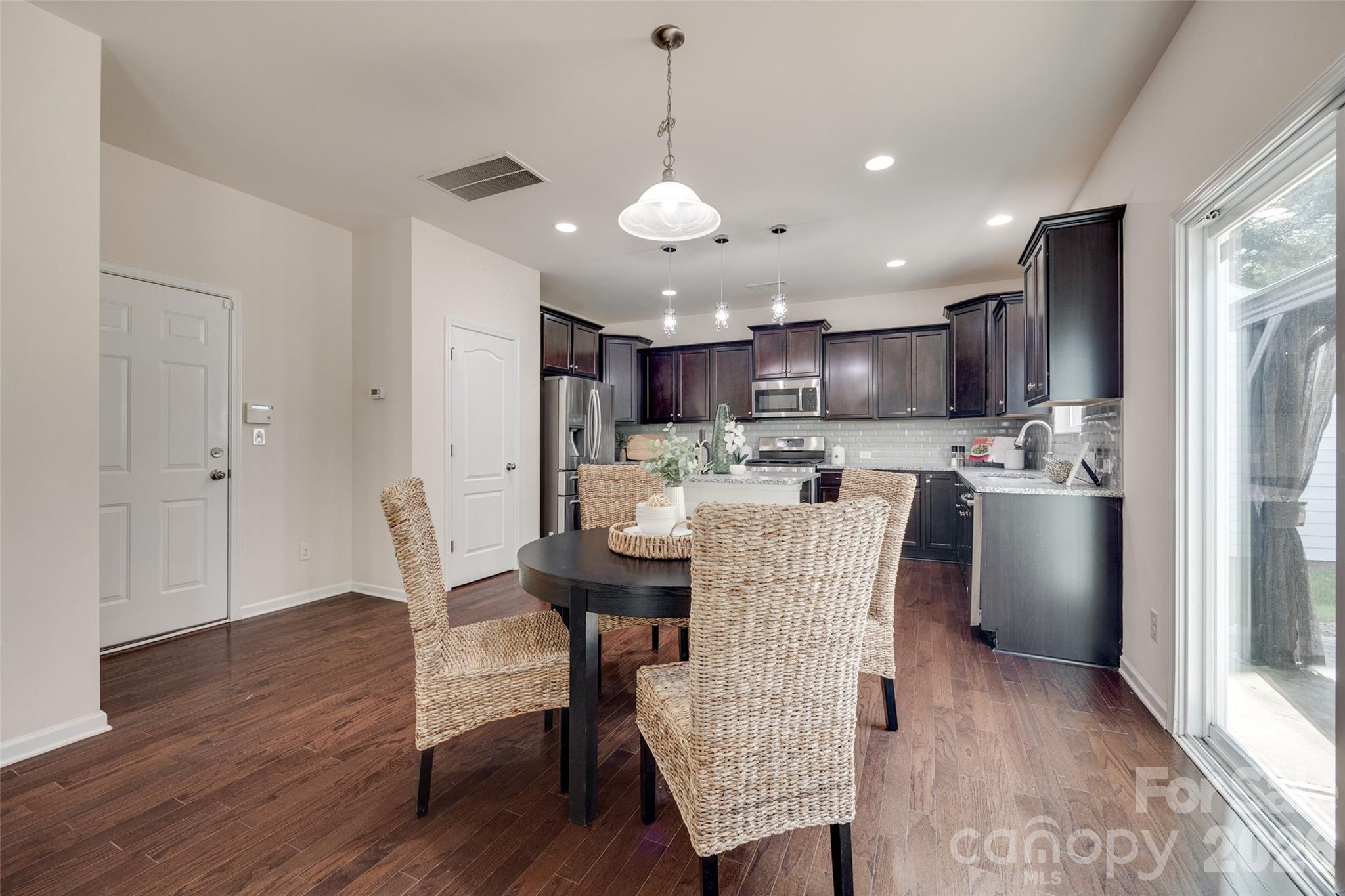 1722 Still River Way Property Photo 6