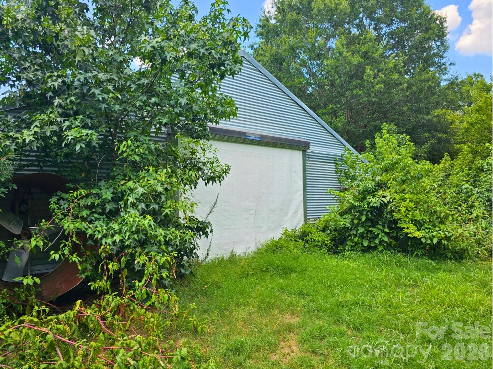 3145 Upper White Store Road 381 Property Photo 4