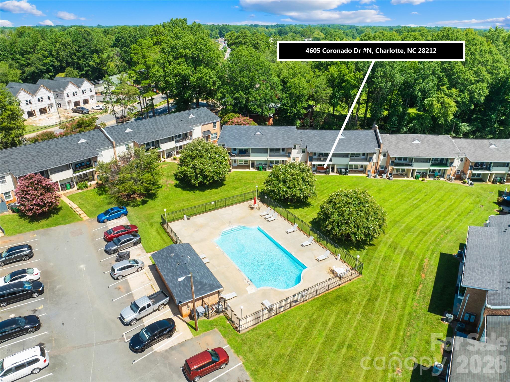 4605 Coronado Drive N Property Photo 23