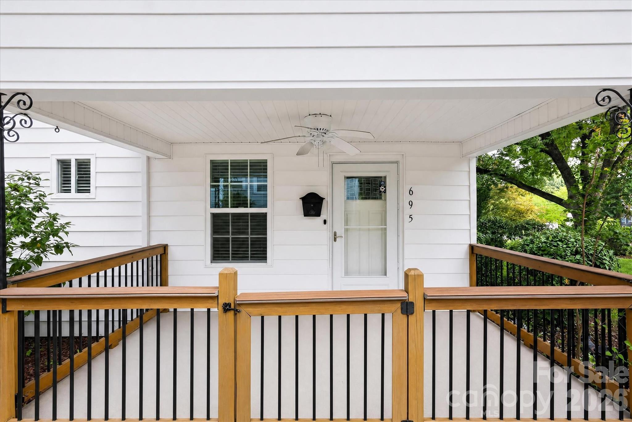 695 Wilmar Street Property Photo 29