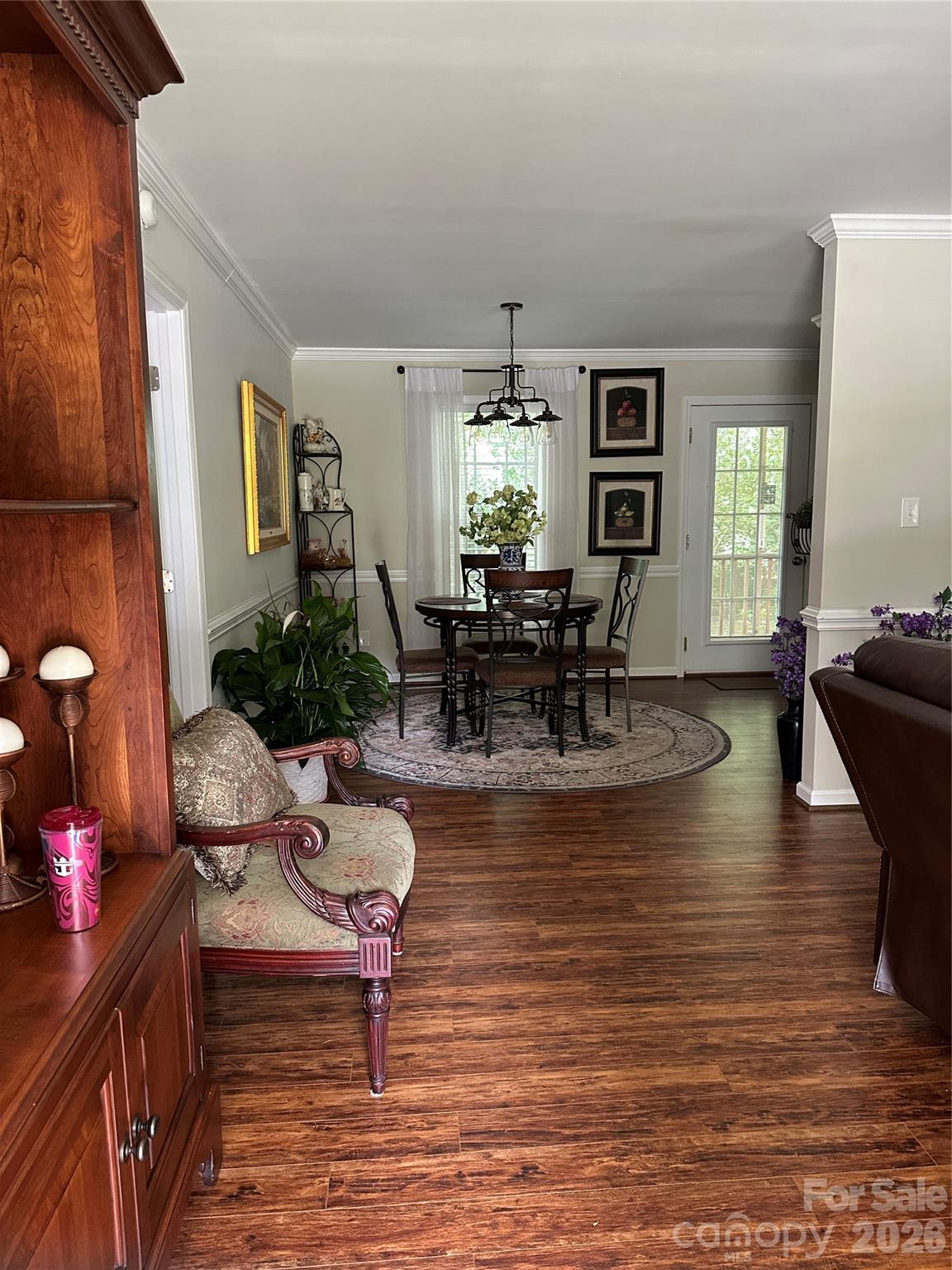 33 Railroad Avenue Property Photo 3