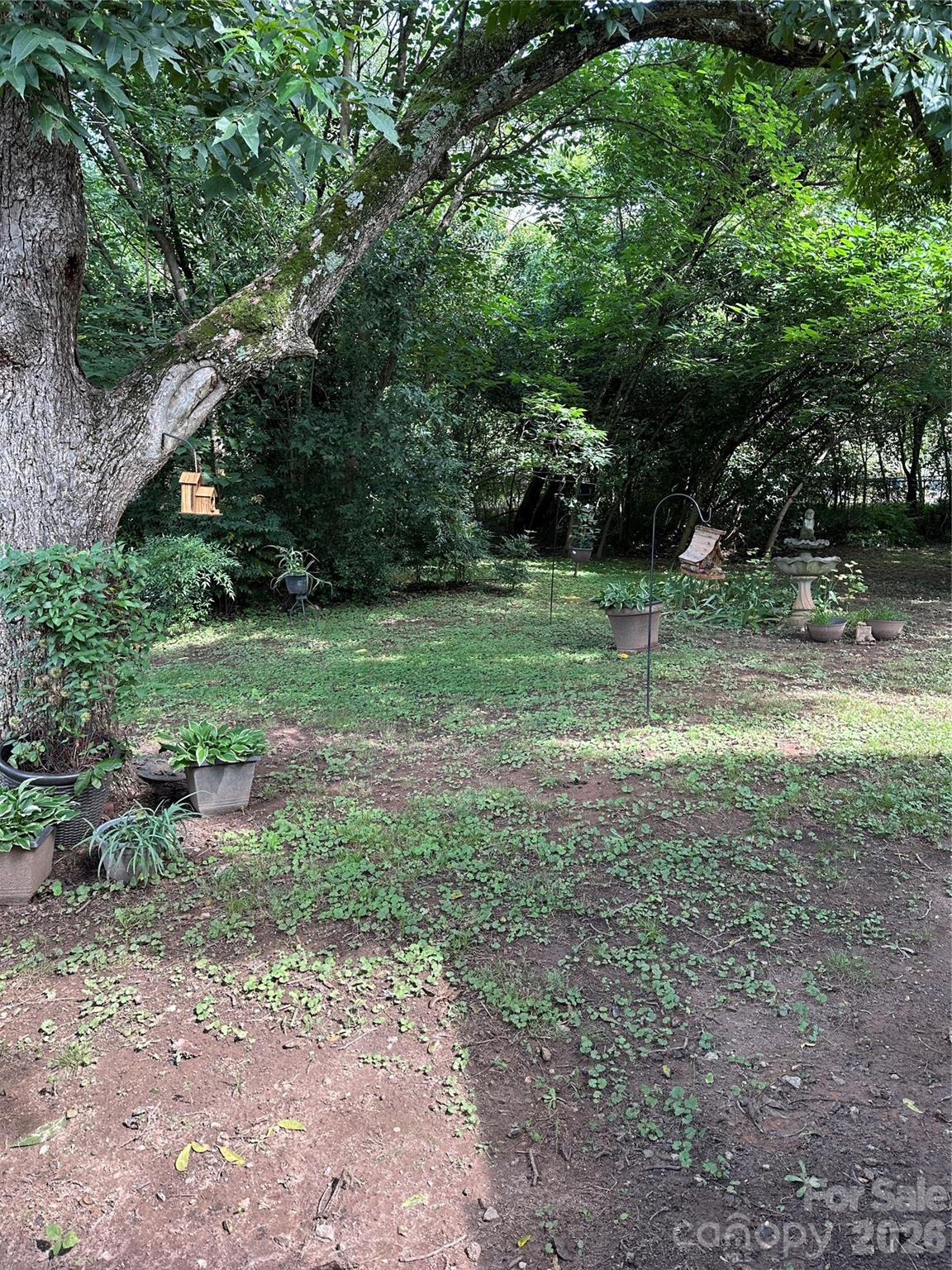 33 Railroad Avenue Property Photo 17