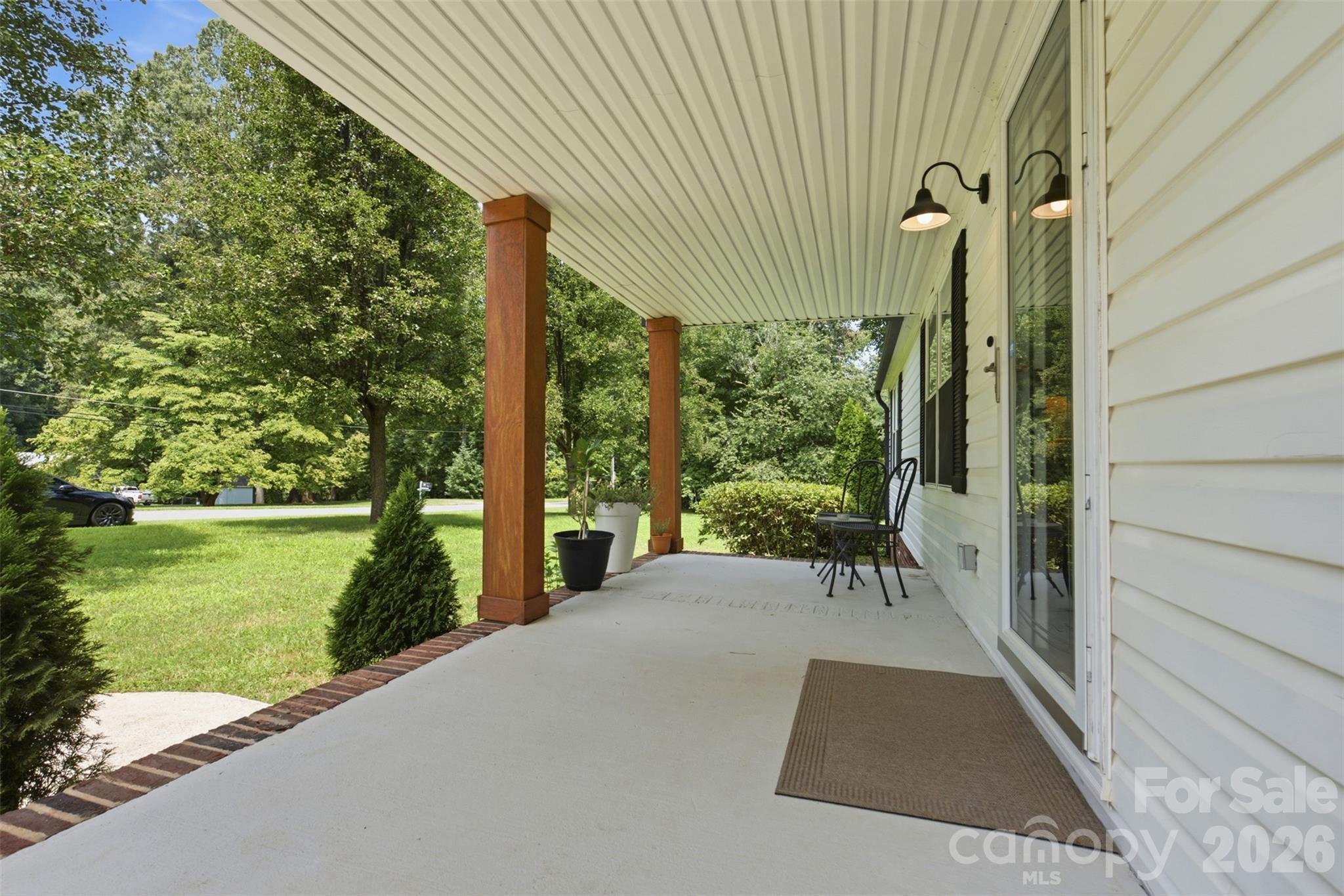 136 Mott Road Property Photo 4