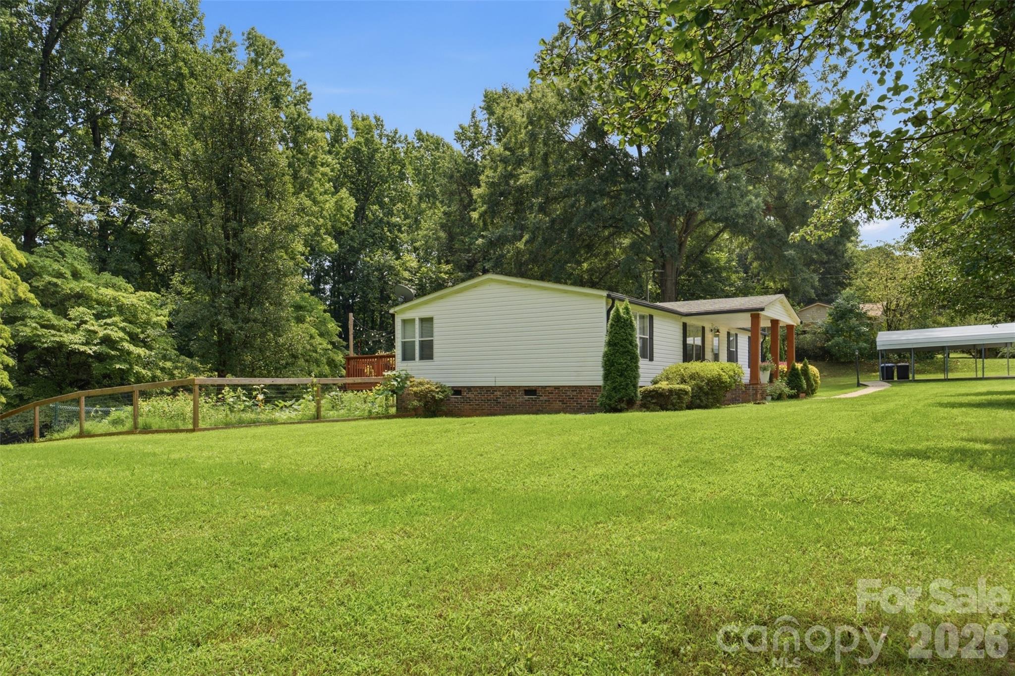 136 Mott Road Property Photo 5