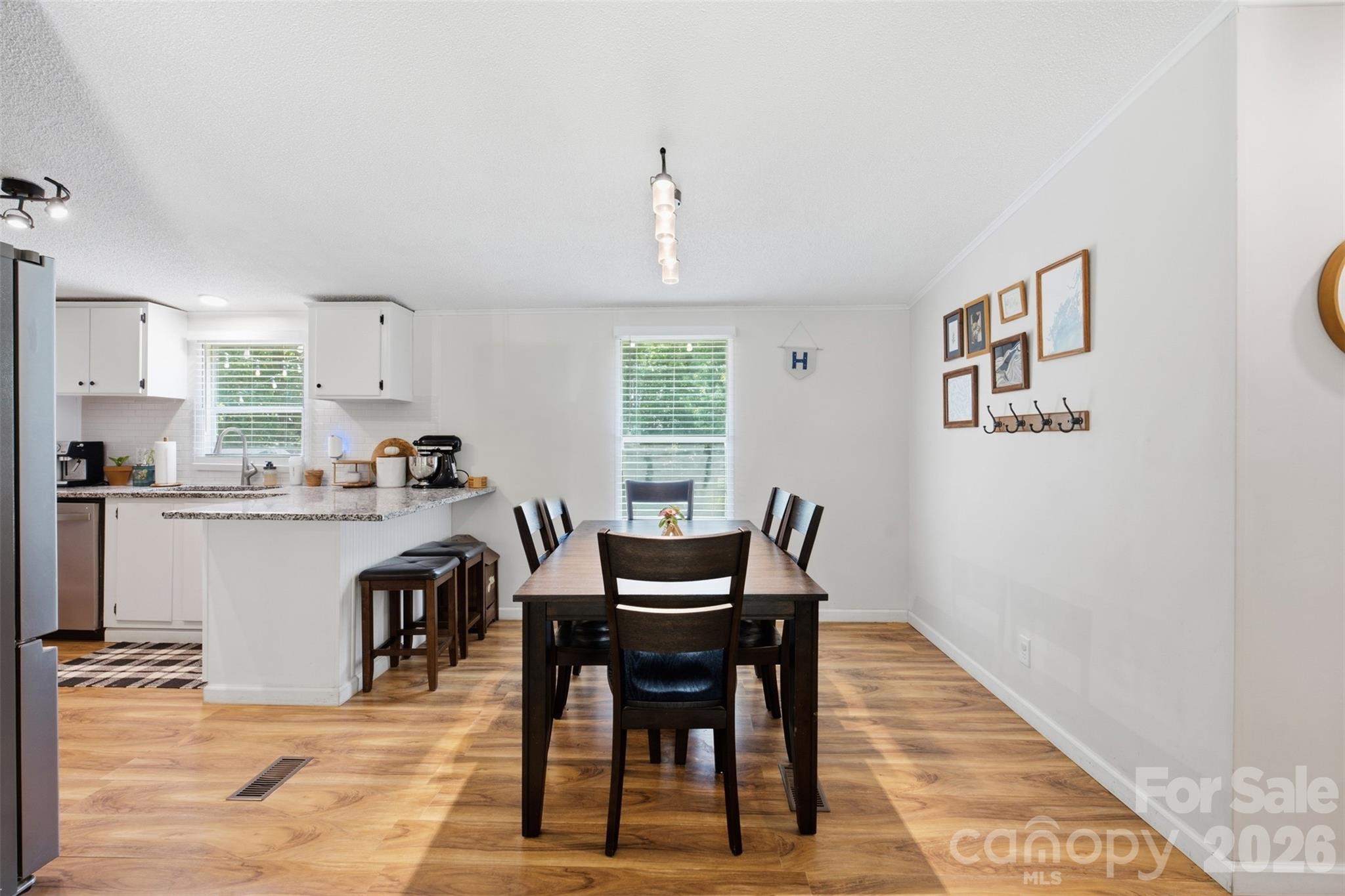 136 Mott Road Property Photo 9