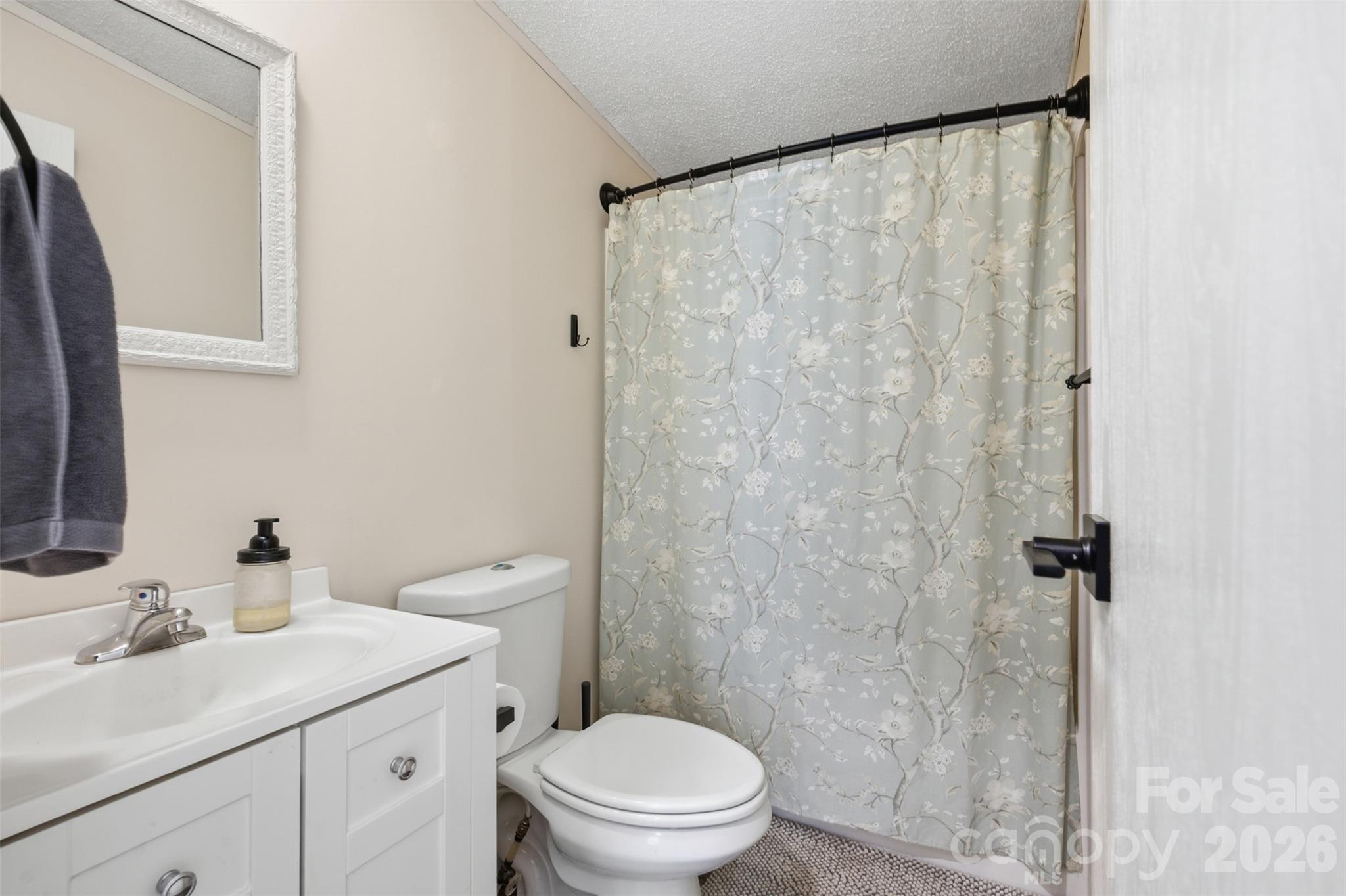 136 Mott Road Property Photo 22