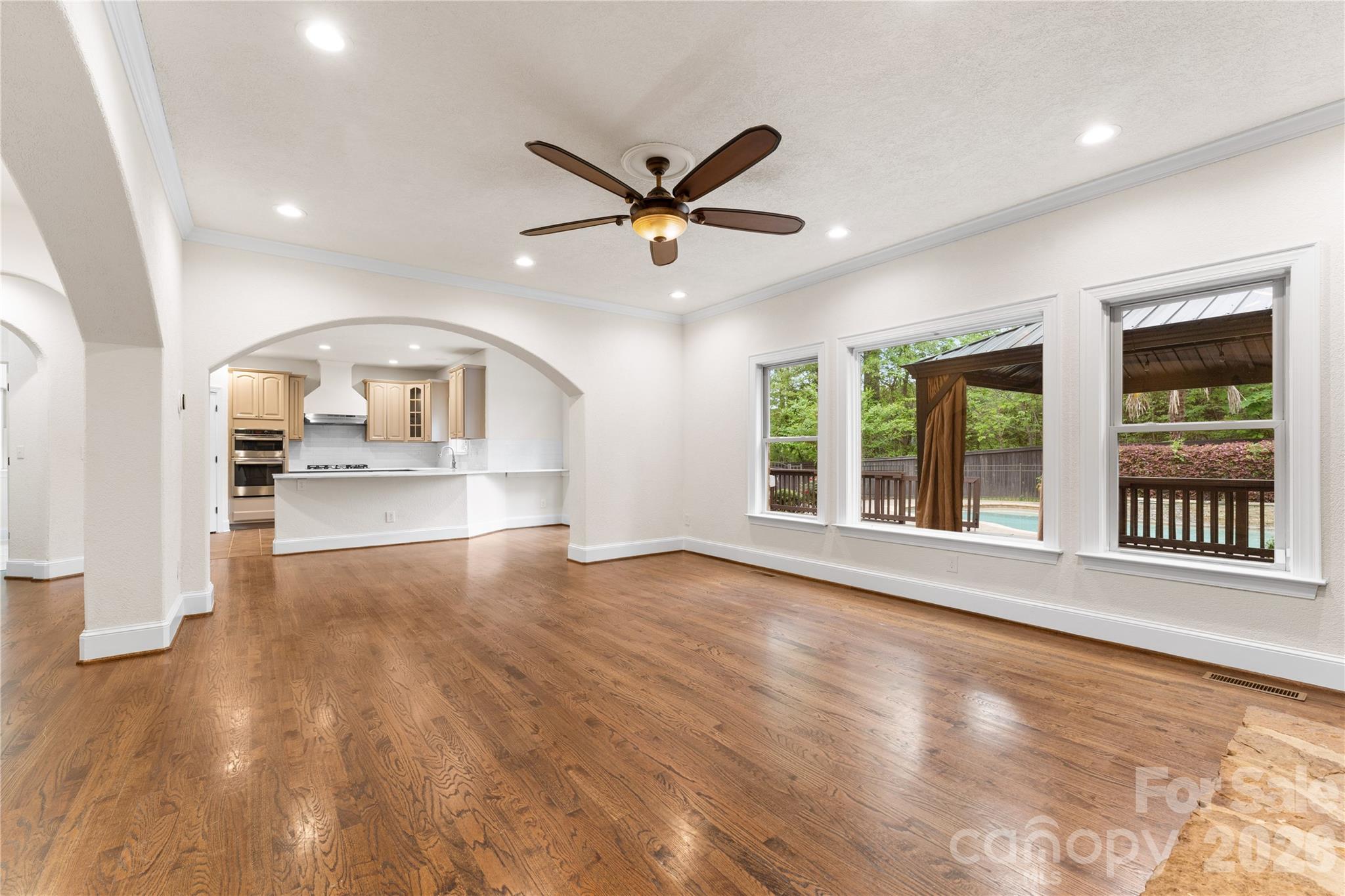 7307 Roseland Avenue Property Photo 14