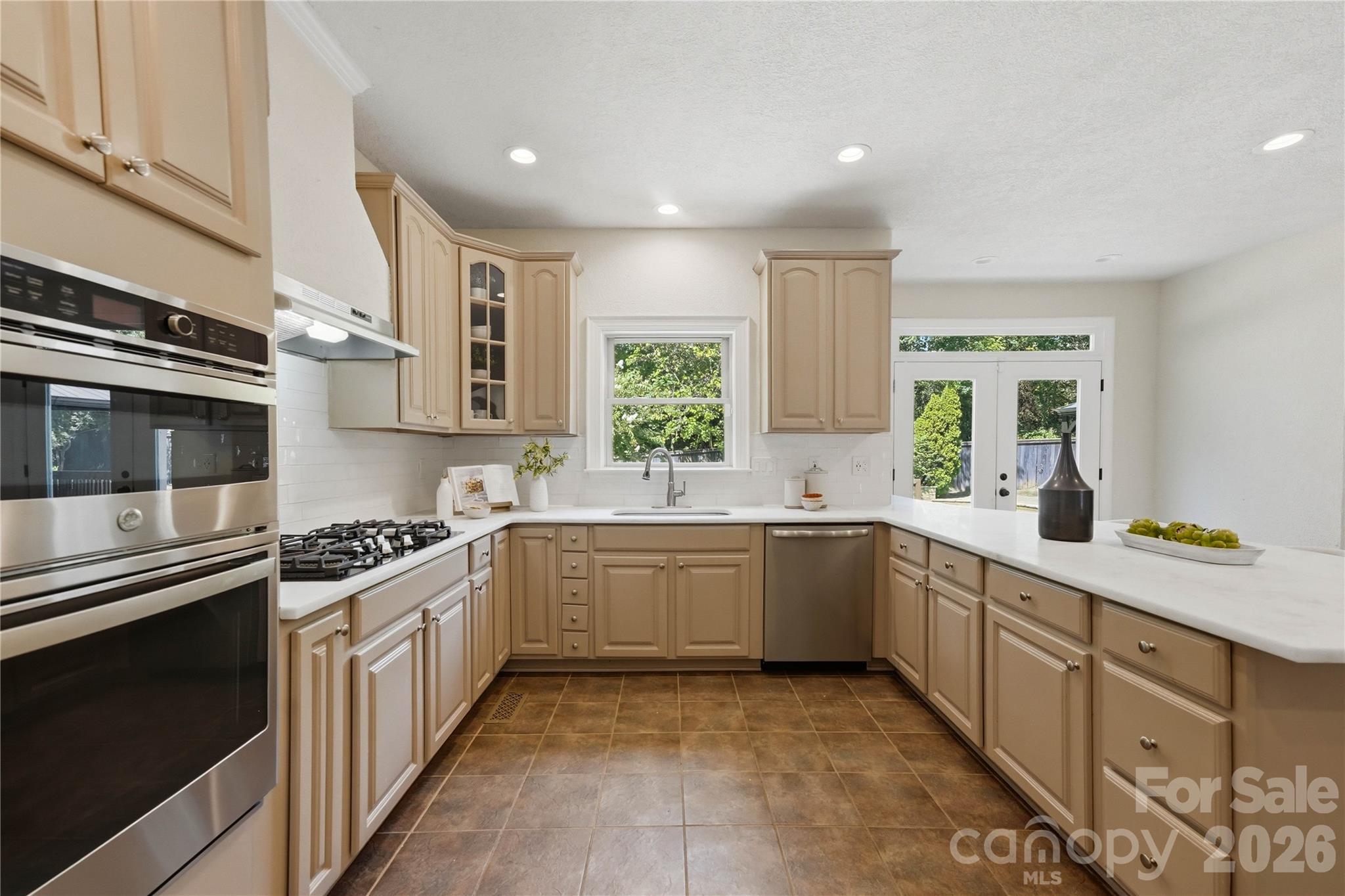 7307 Roseland Avenue Property Photo 19