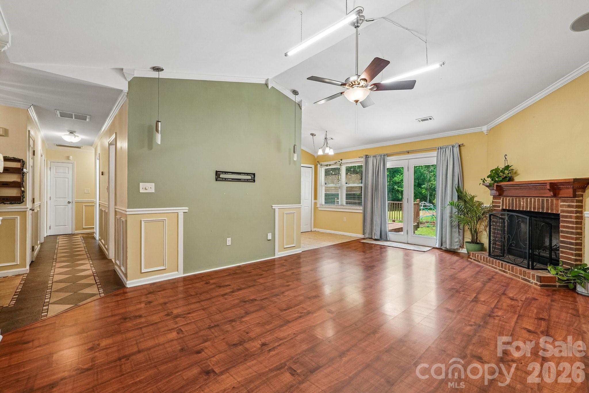13942 Dannemara Drive Property Photo 8