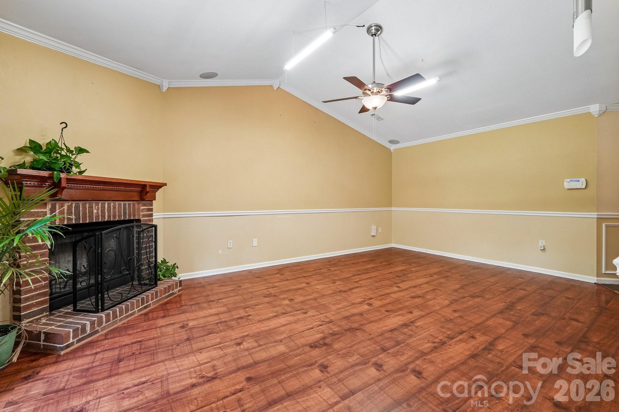 13942 Dannemara Drive Property Photo 9