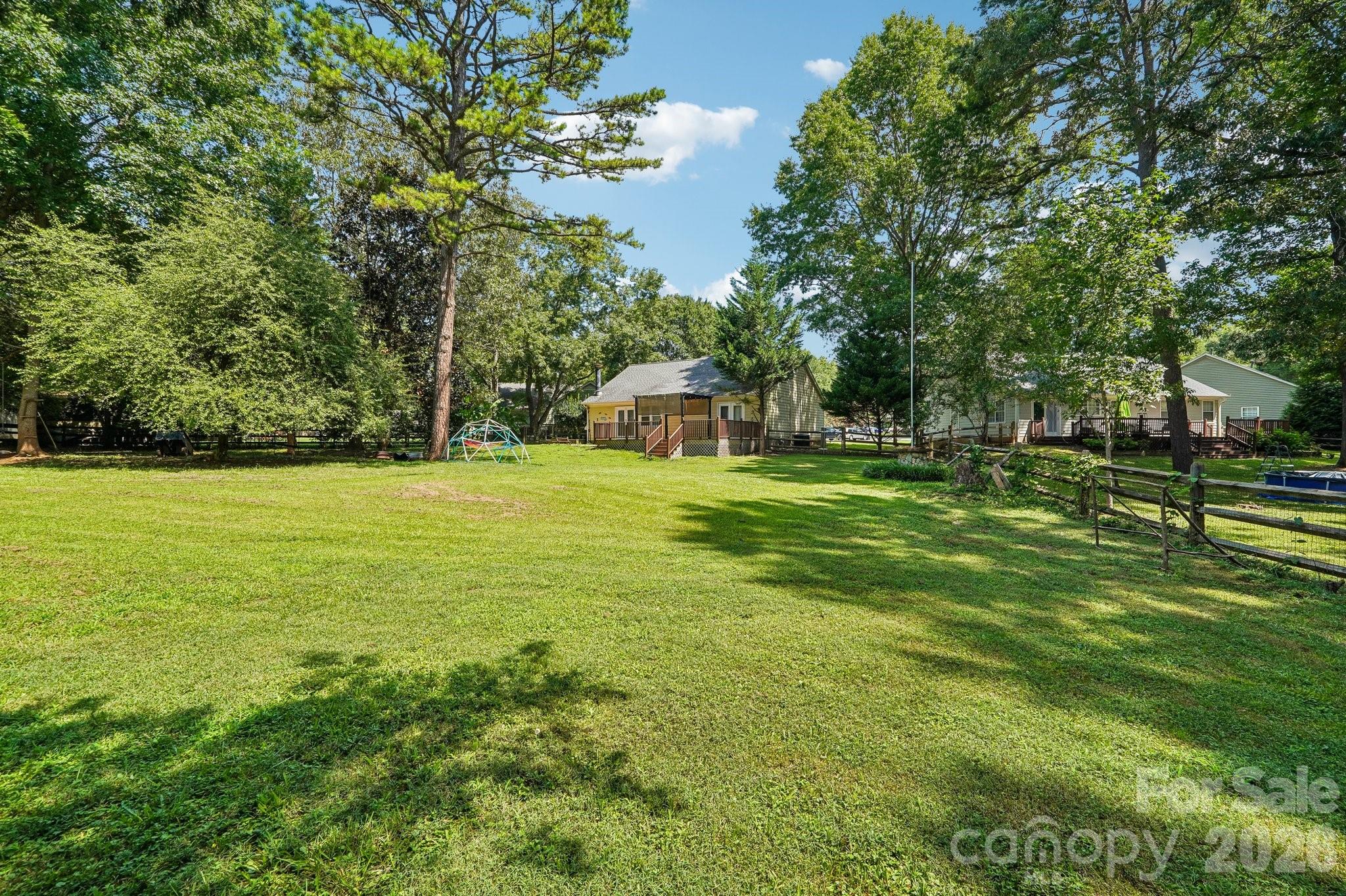 13942 Dannemara Drive Property Photo 34