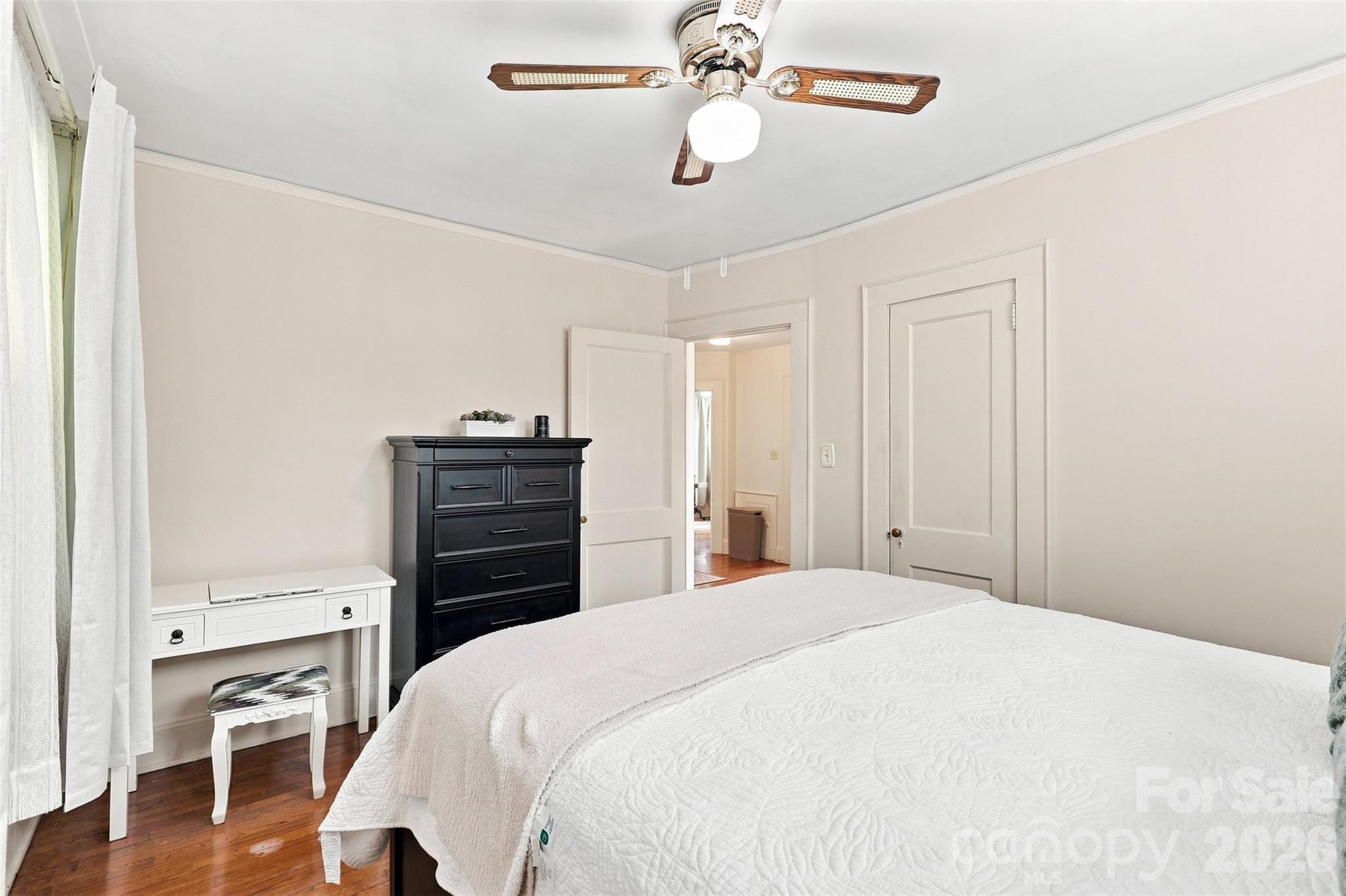 1106 N Main Street Property Photo 23