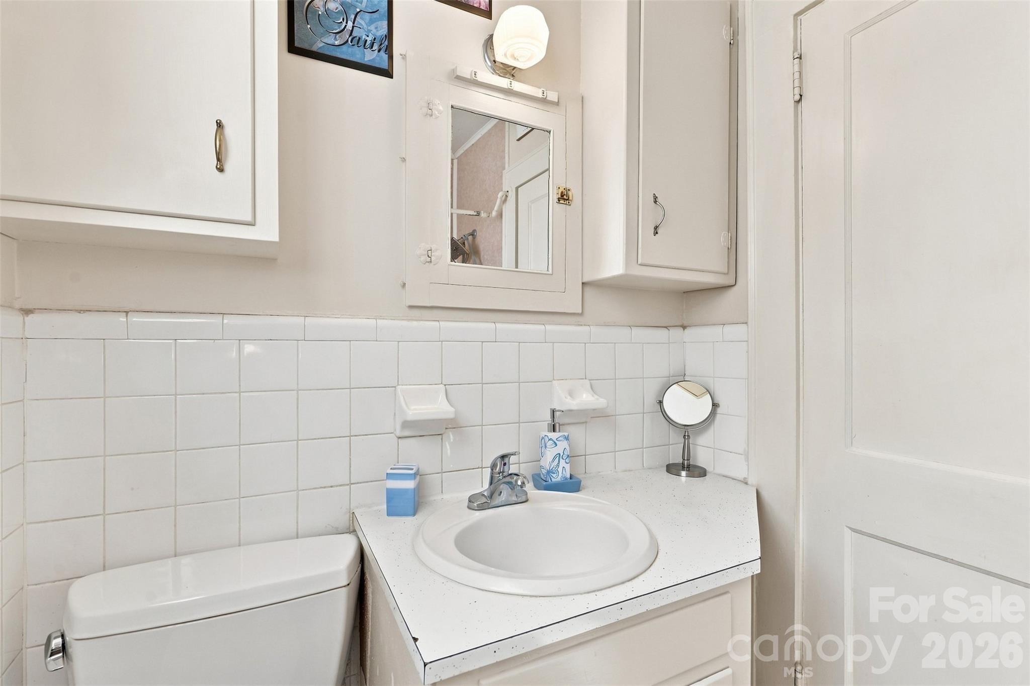 1106 N Main Street Property Photo 24