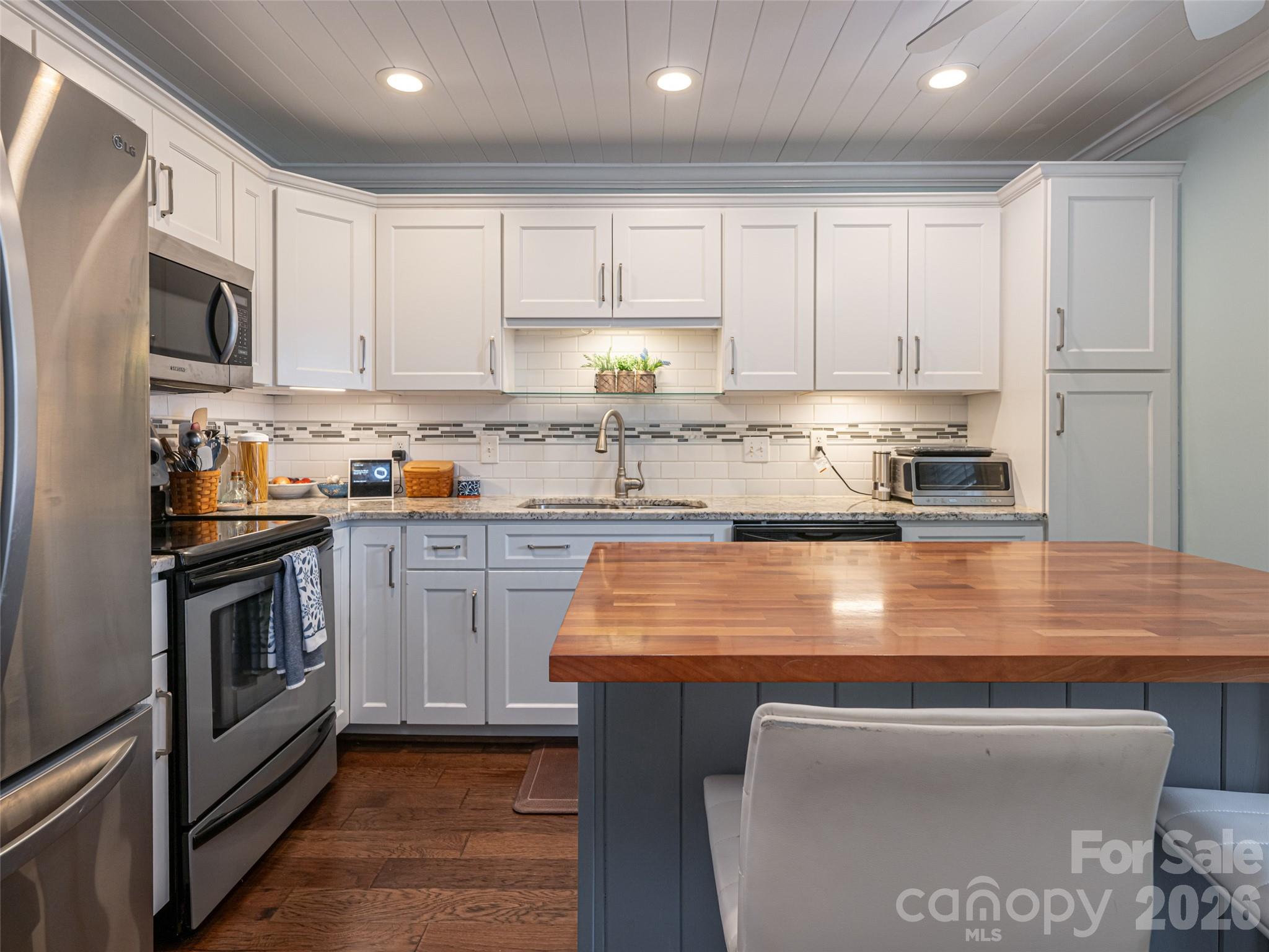 3804 Florham Place Property Photo 14