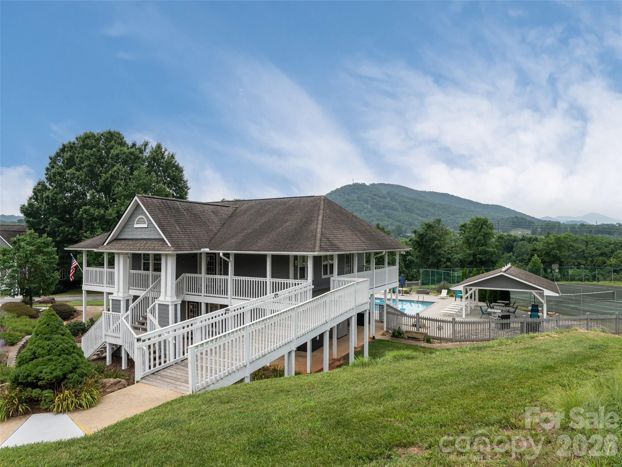 3804 Florham Place Property Photo 34