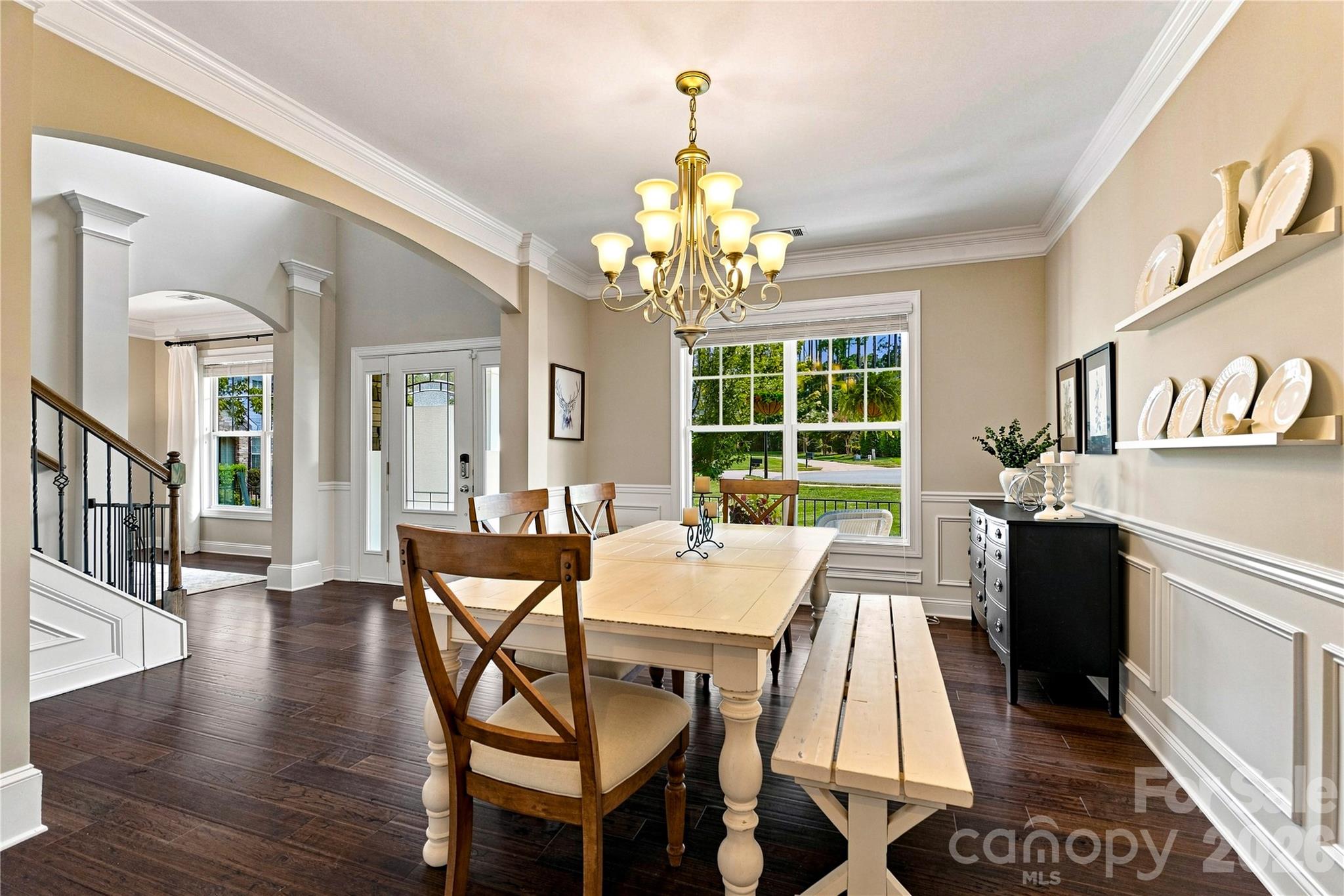 109 Athens Court Property Photo 8