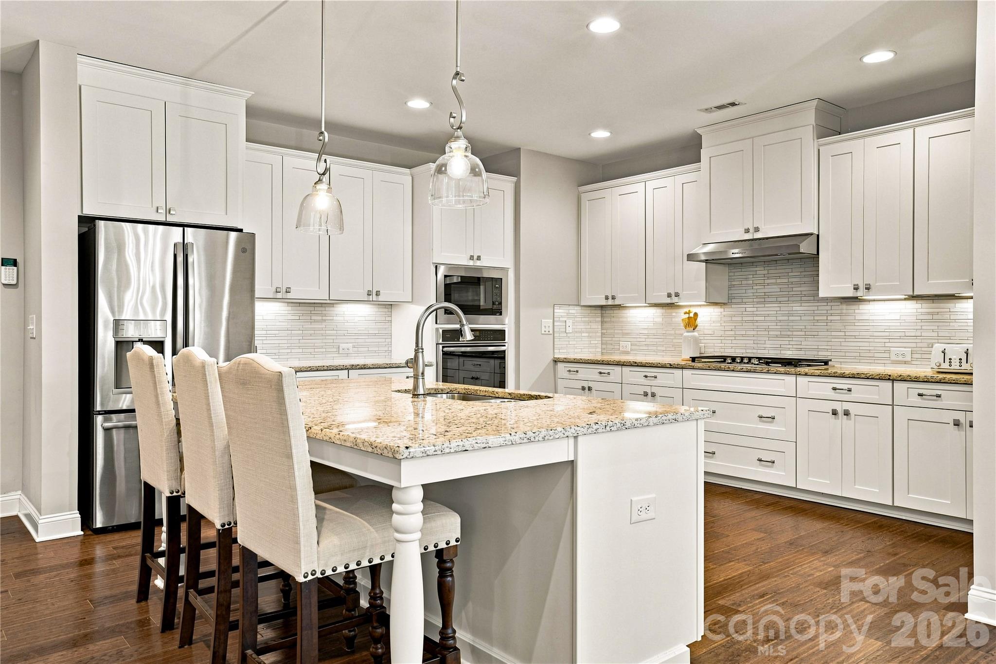 109 Athens Court Property Photo 14